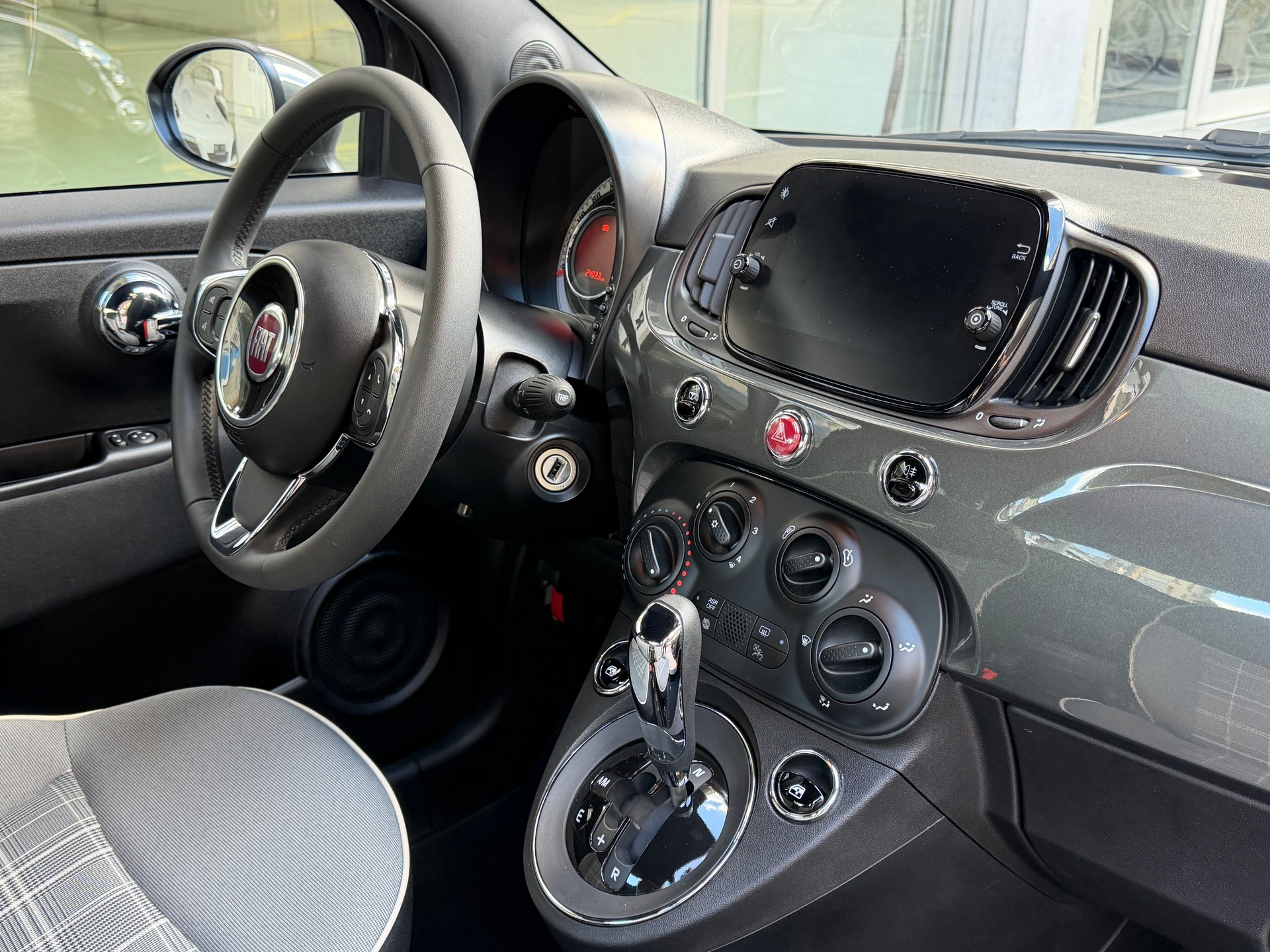 FIAT 500C 1.2 Pop Dualogic-image-6