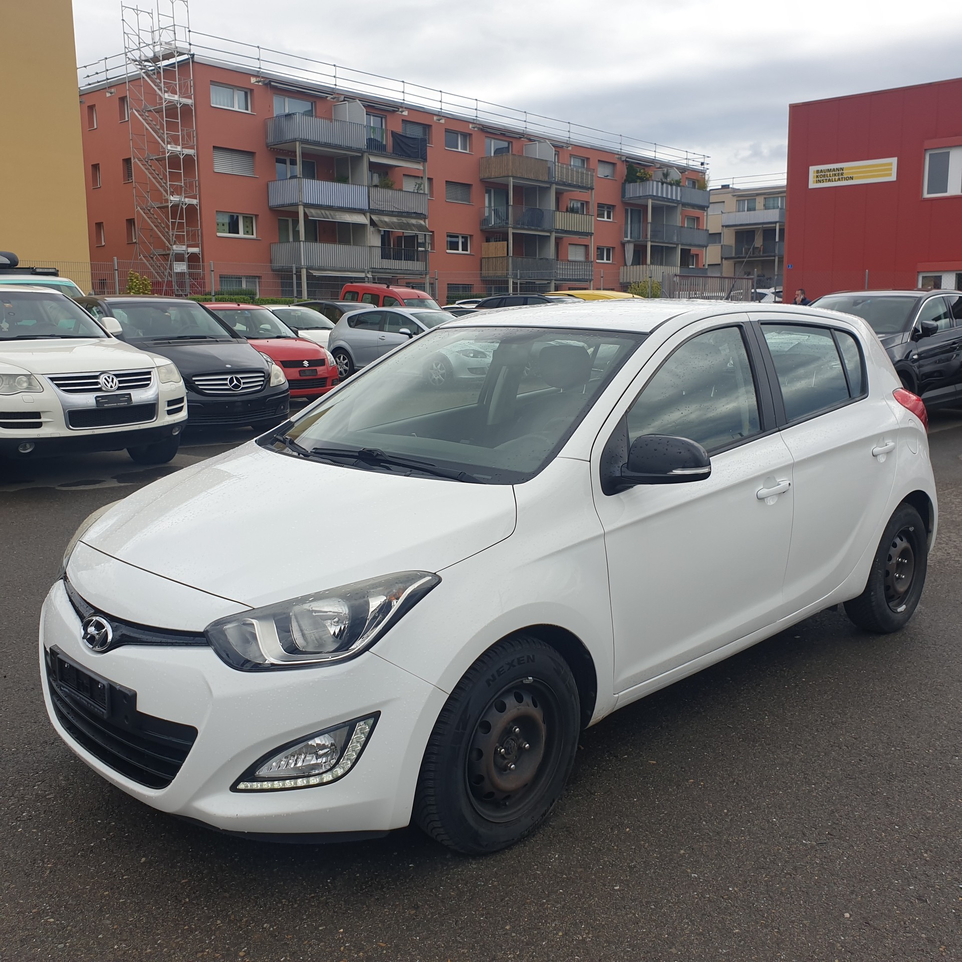 HYUNDAI i20 1.4 Style Automatic-image-1