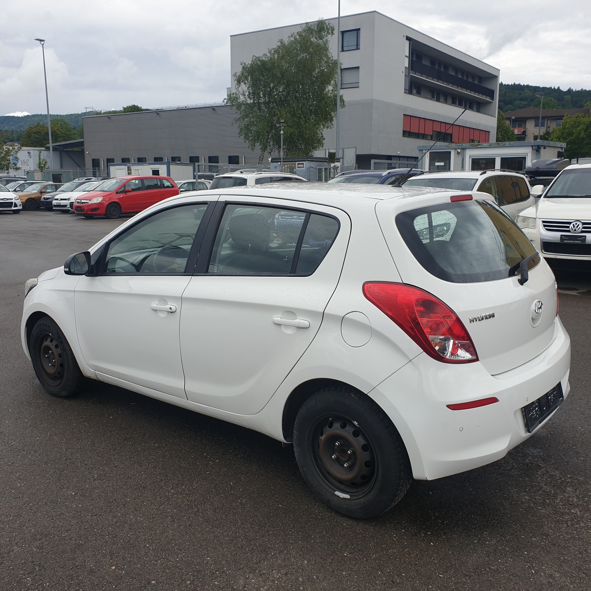 HYUNDAI i20 1.4 Style Automatic-image-3