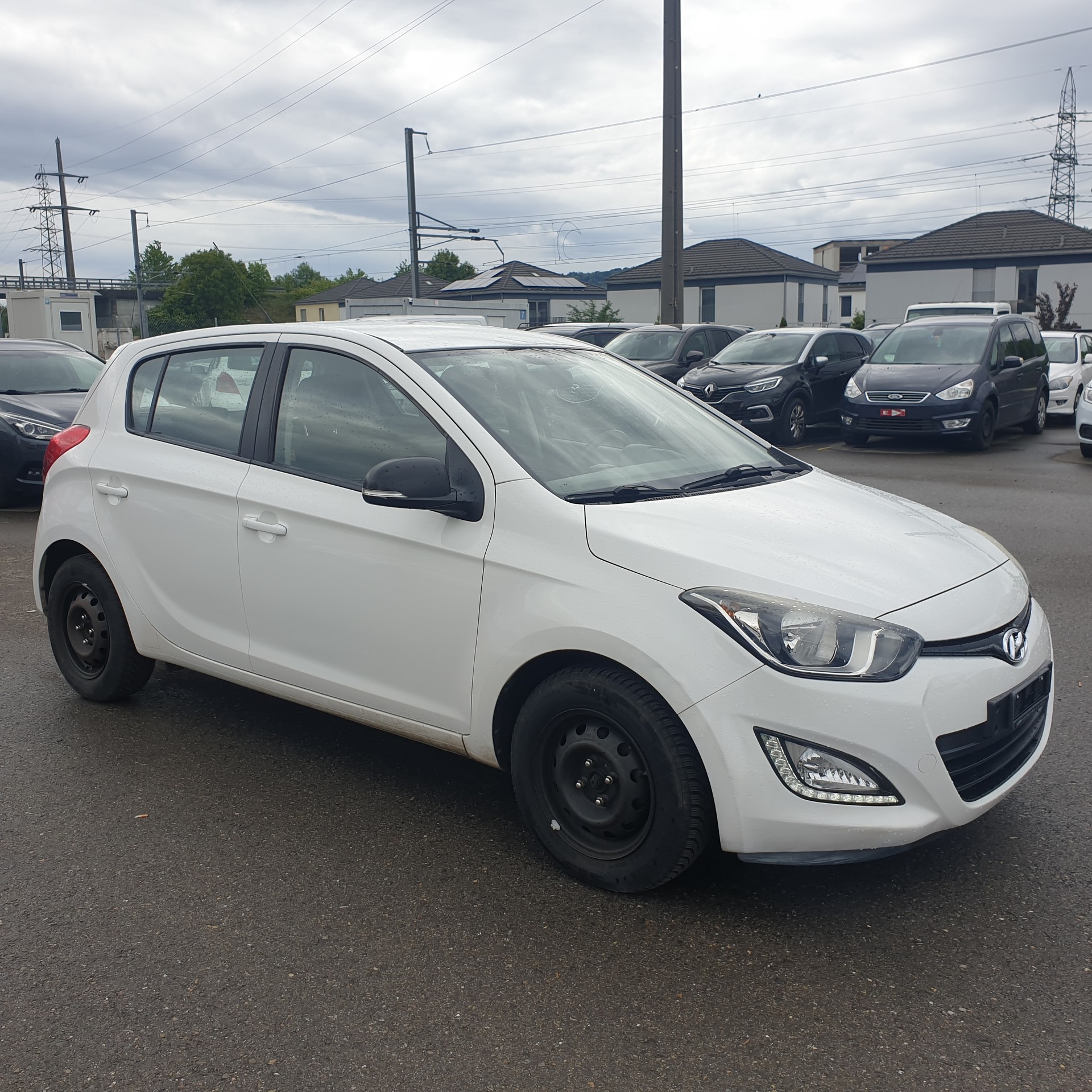 HYUNDAI i20 1.4 Style Automatic-image-7