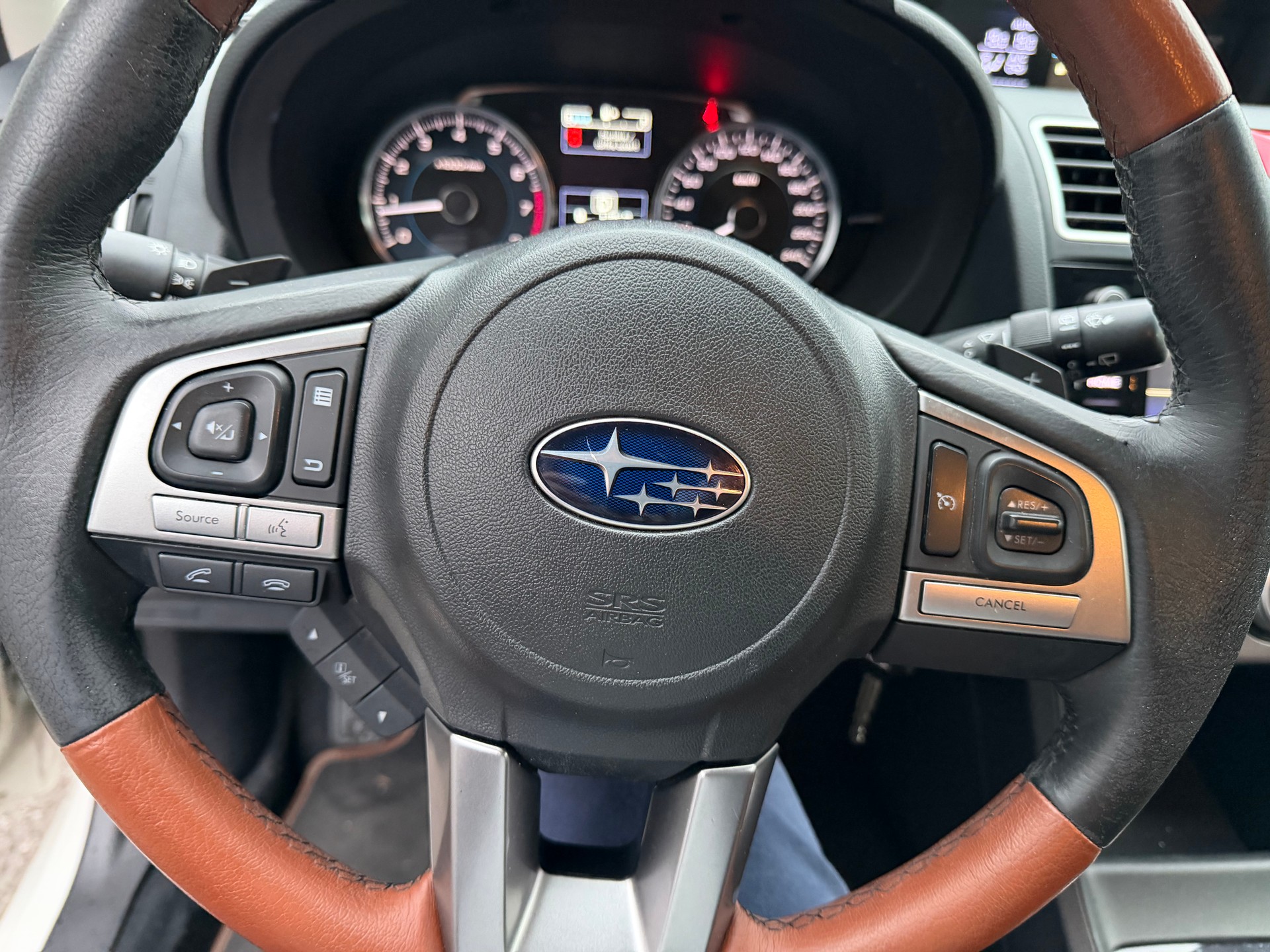 SUBARU XV 2.0 Swiss ÉDITION TABACO-image-36