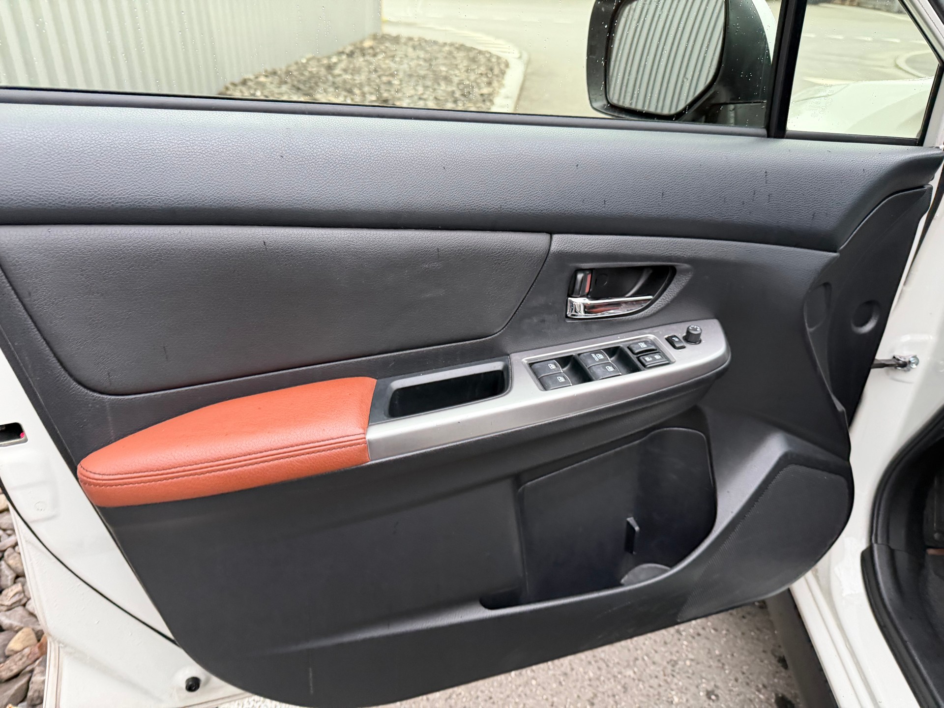 SUBARU XV 2.0 Swiss ÉDITION TABACO-image-18