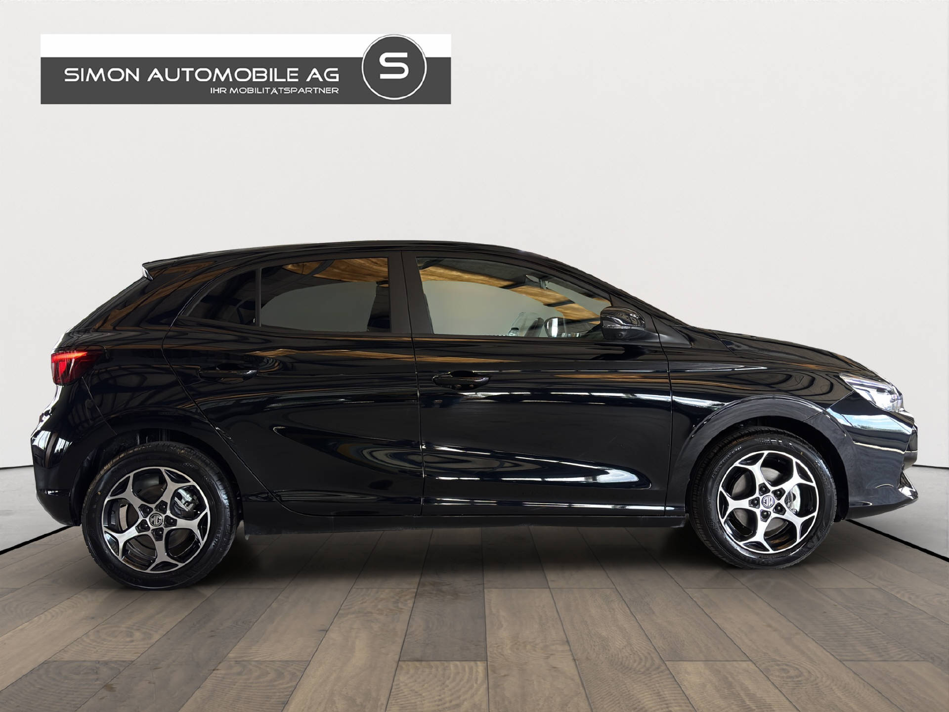 MG 3 1.5 Hybrid Luxury-image-8