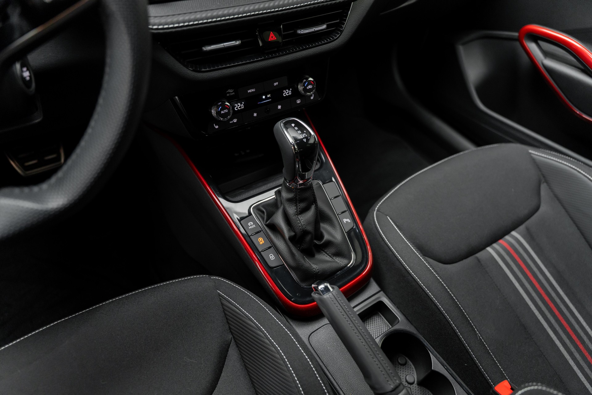 SKODA Fabia 1.5 TSI Monte Carlo DSG-image-13