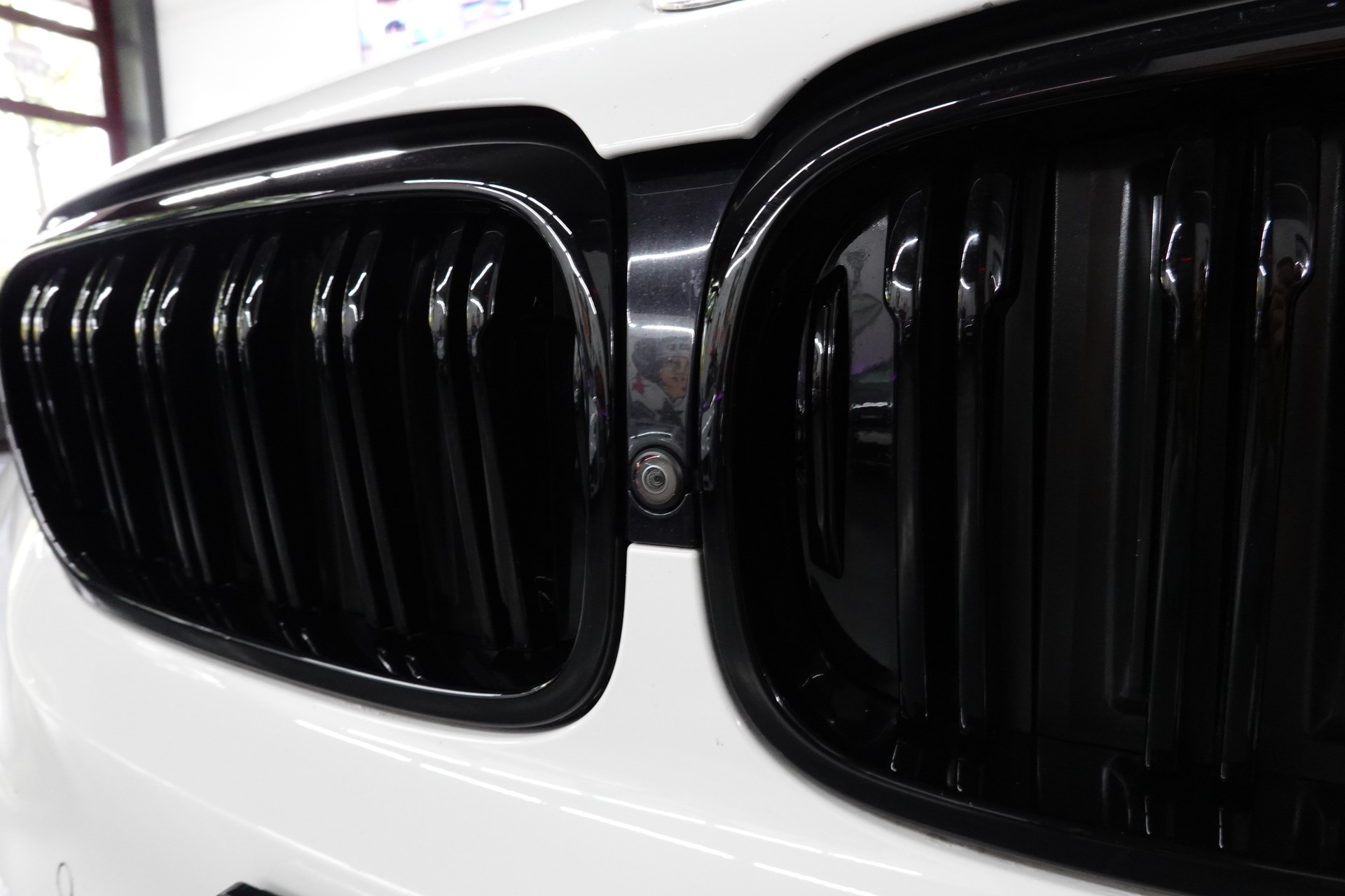 BMW 520d TOURING STEPTRONIC CH-FZ AHL 2000kg-image-19