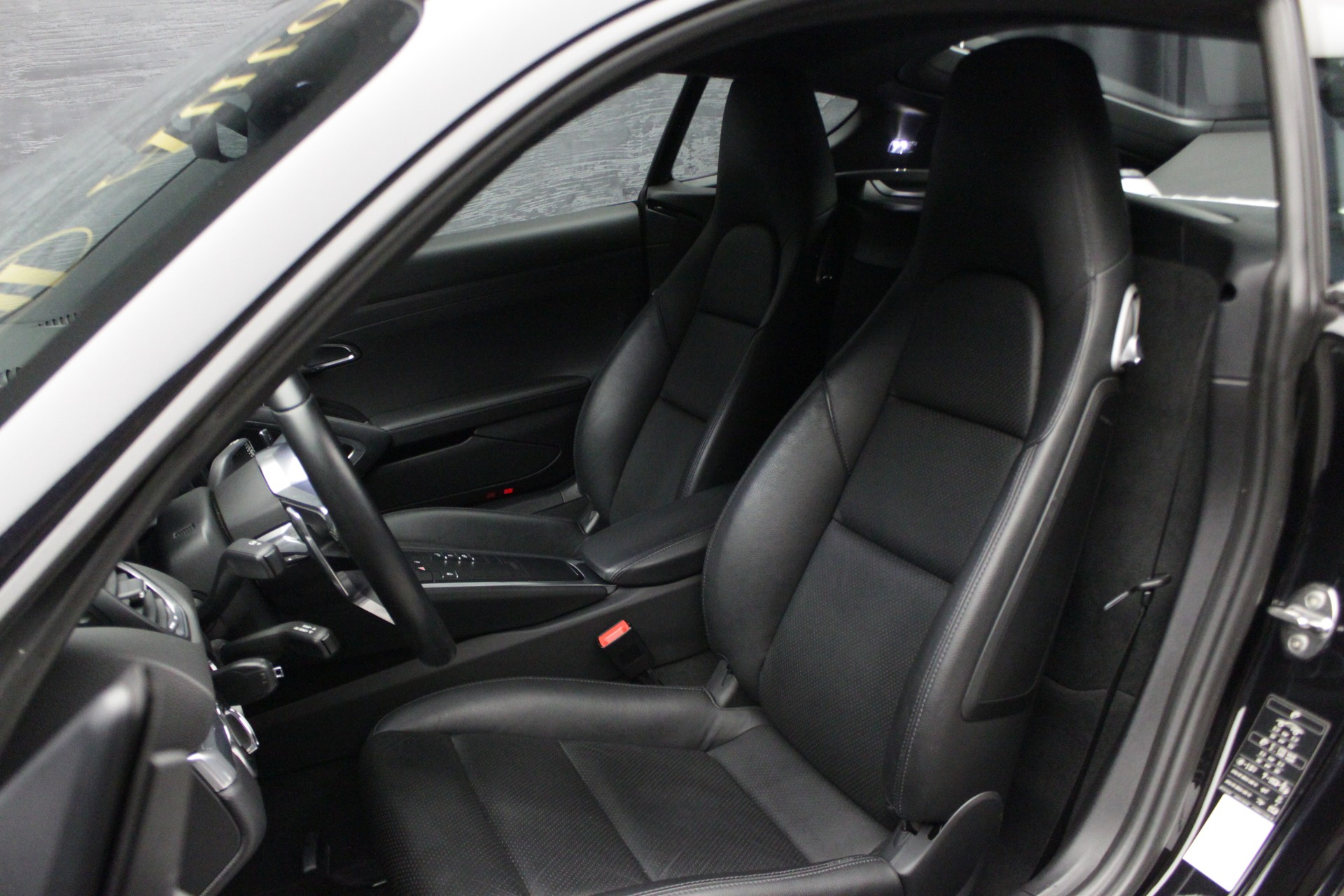 PORSCHE 718 Cayman 2.0 PDK-image-15