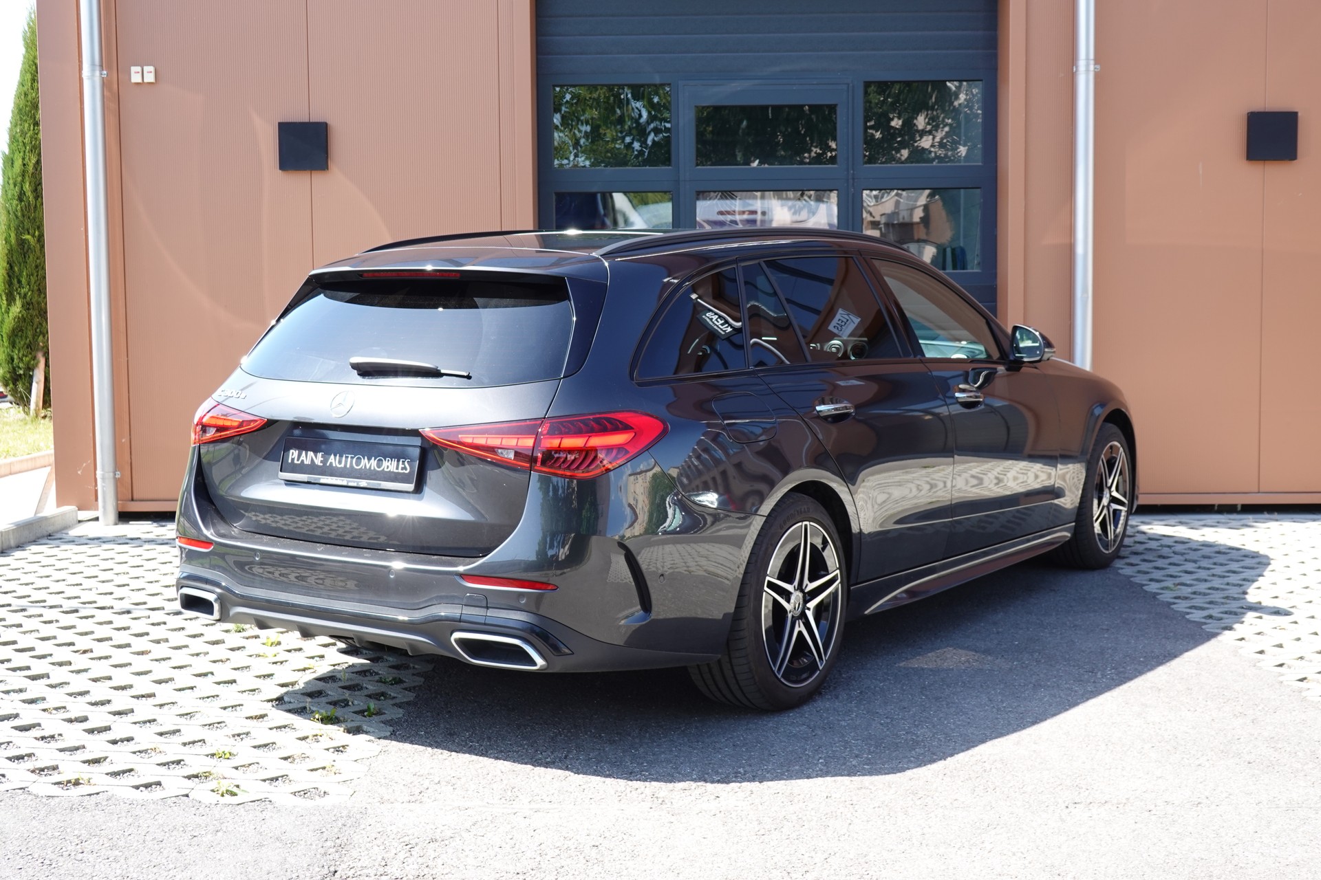 MERCEDES-BENZ C 300e AMG Line - "Pack AMG Int & Exté * Pack Nuit * Pack Mémoire * CH Auto"-image-7