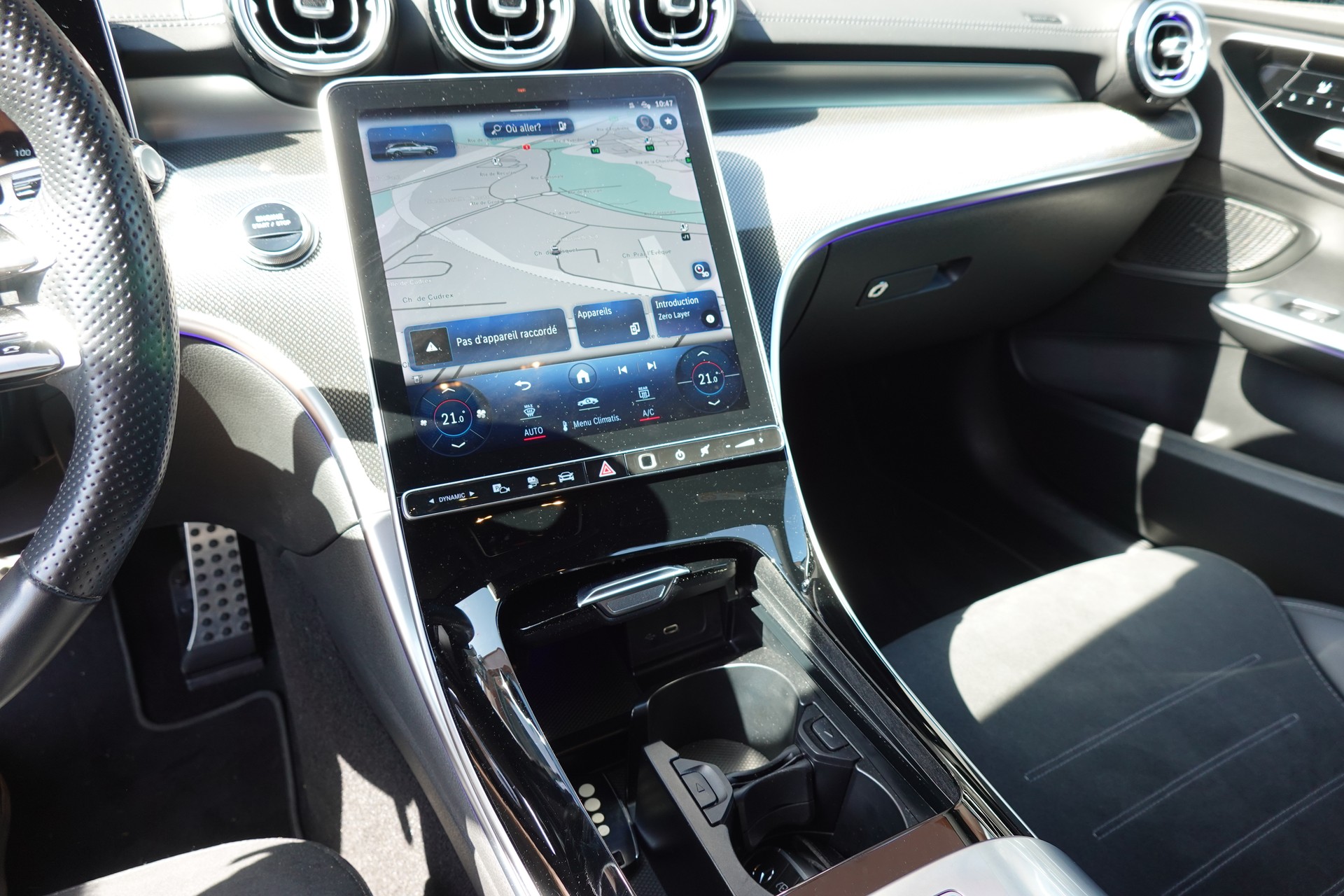 MERCEDES-BENZ C 300e AMG Line - "Pack AMG Int & Exté * Pack Nuit * Pack Mémoire * CH Auto"-image-13