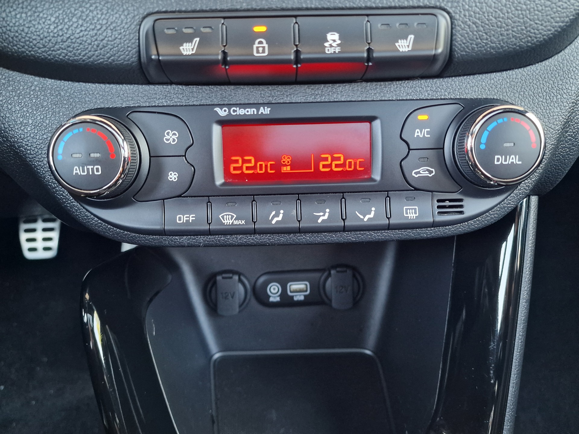 KIA Cee'd 1.6 GDi GT-image-10