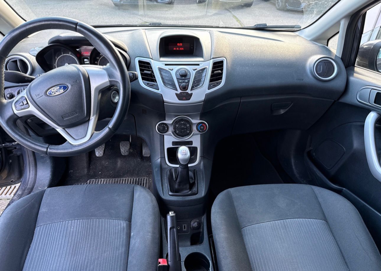 FORD Fiesta 1.25 16V Ambiente-image-6