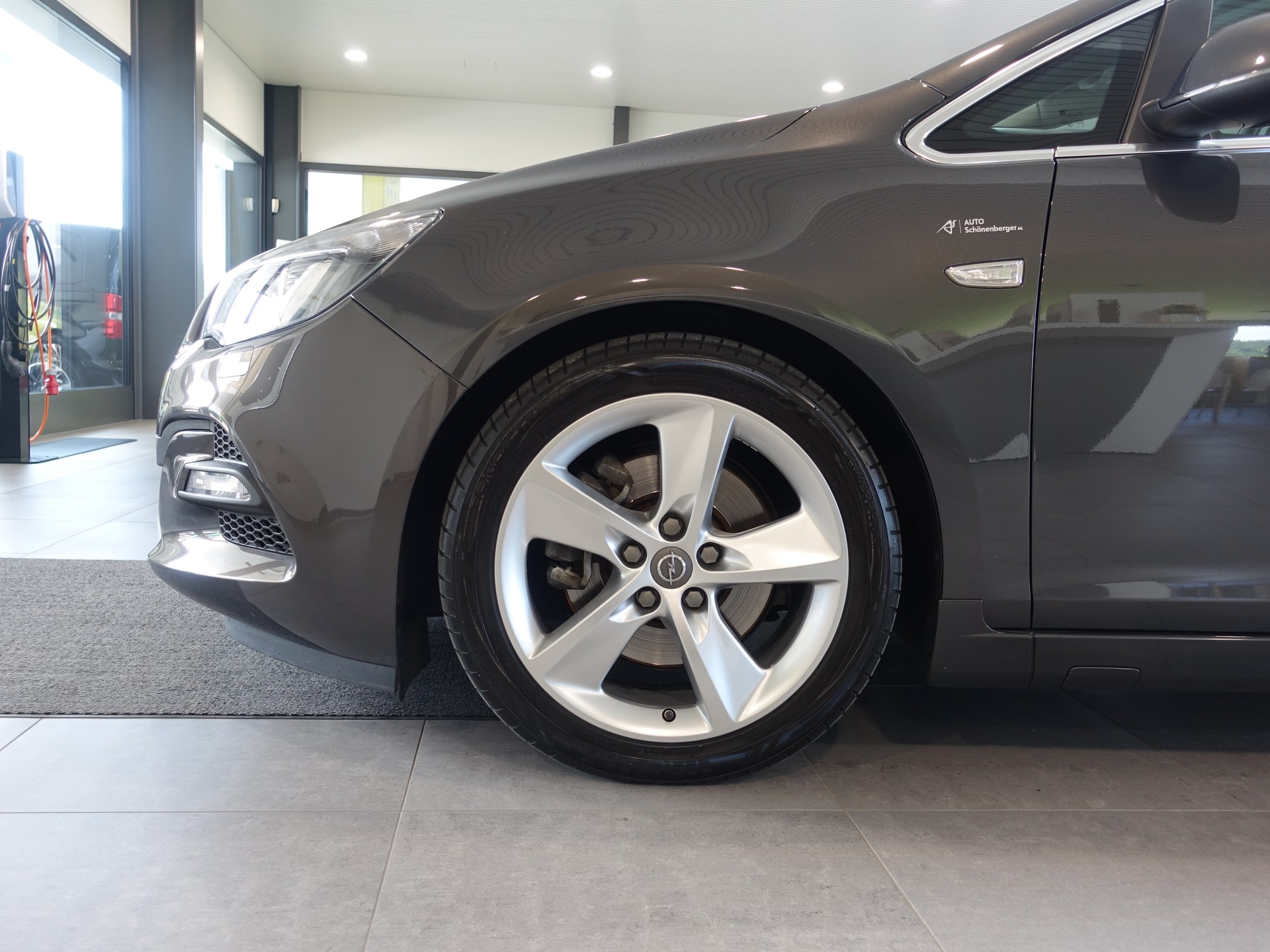 OPEL Astra 2.0 CDTi BiTurbo-image-17