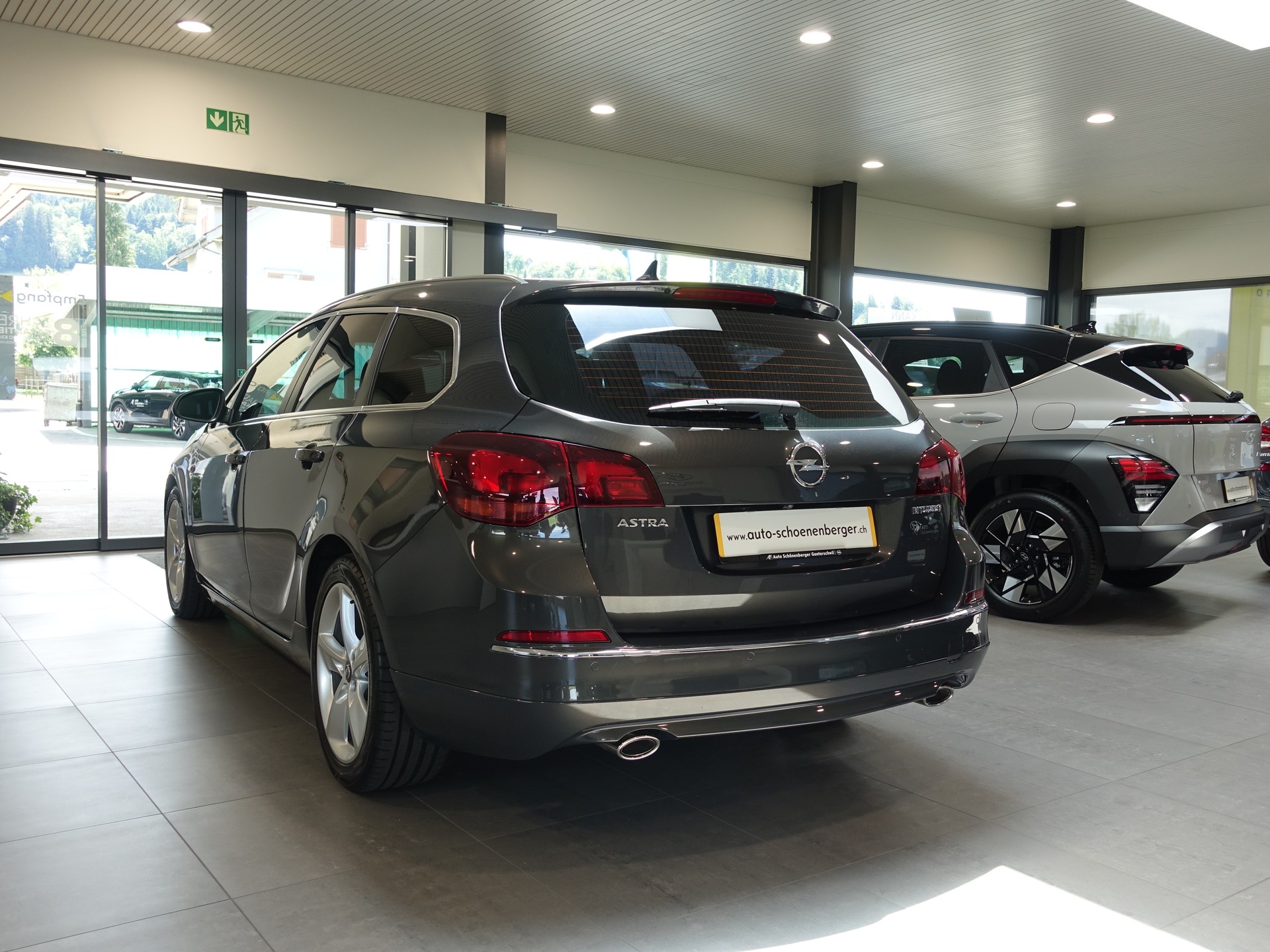 OPEL Astra 2.0 CDTi BiTurbo-image-14