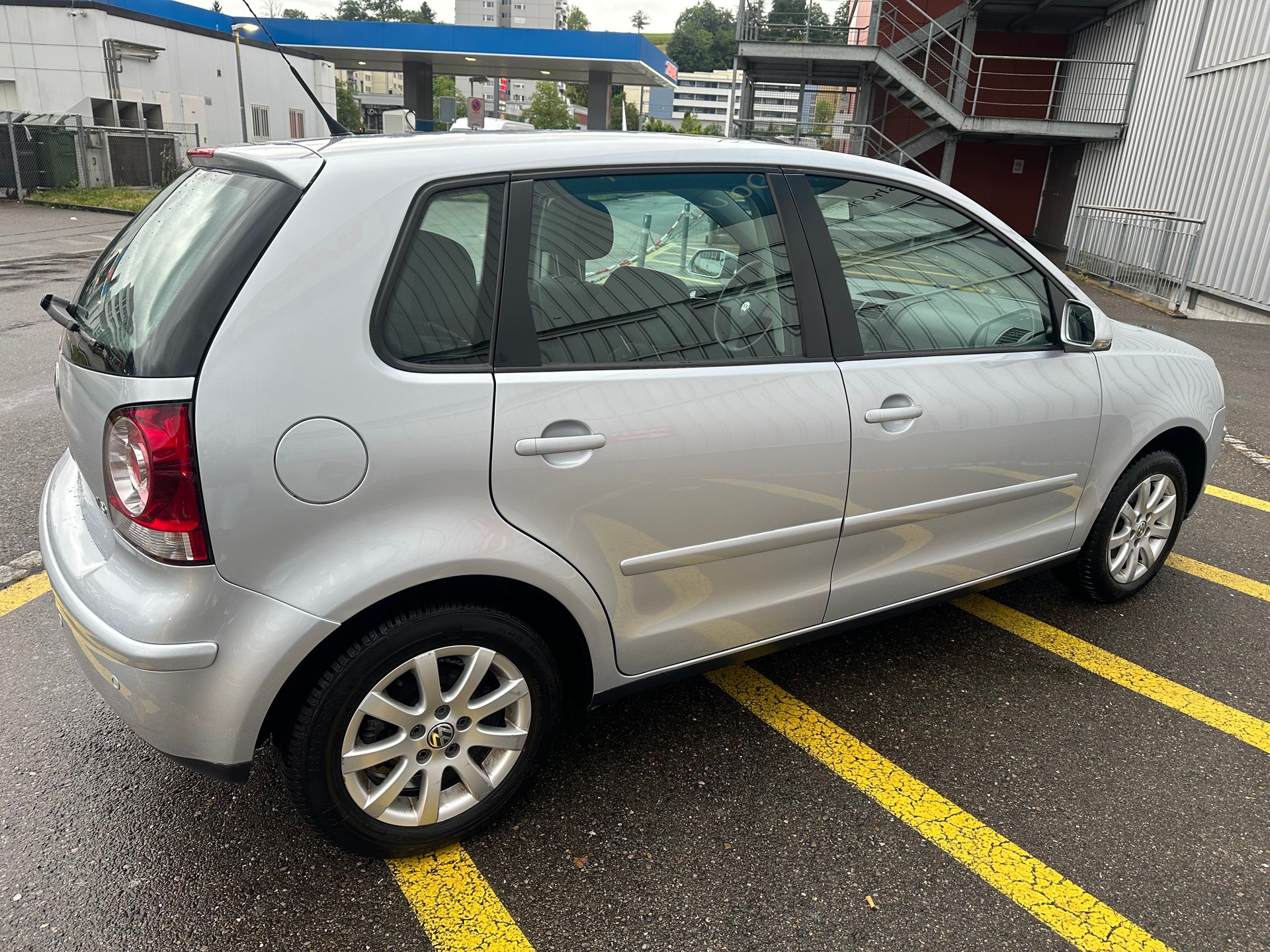 VW Polo 1.6 16V Young&Fresh-image-3