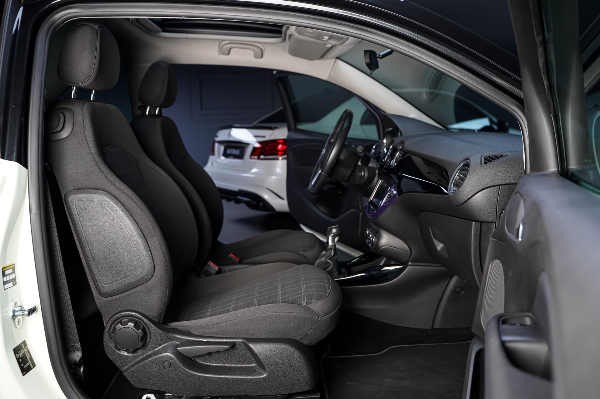 OPEL Adam 1.4 ecoFLEX White Link-image-14