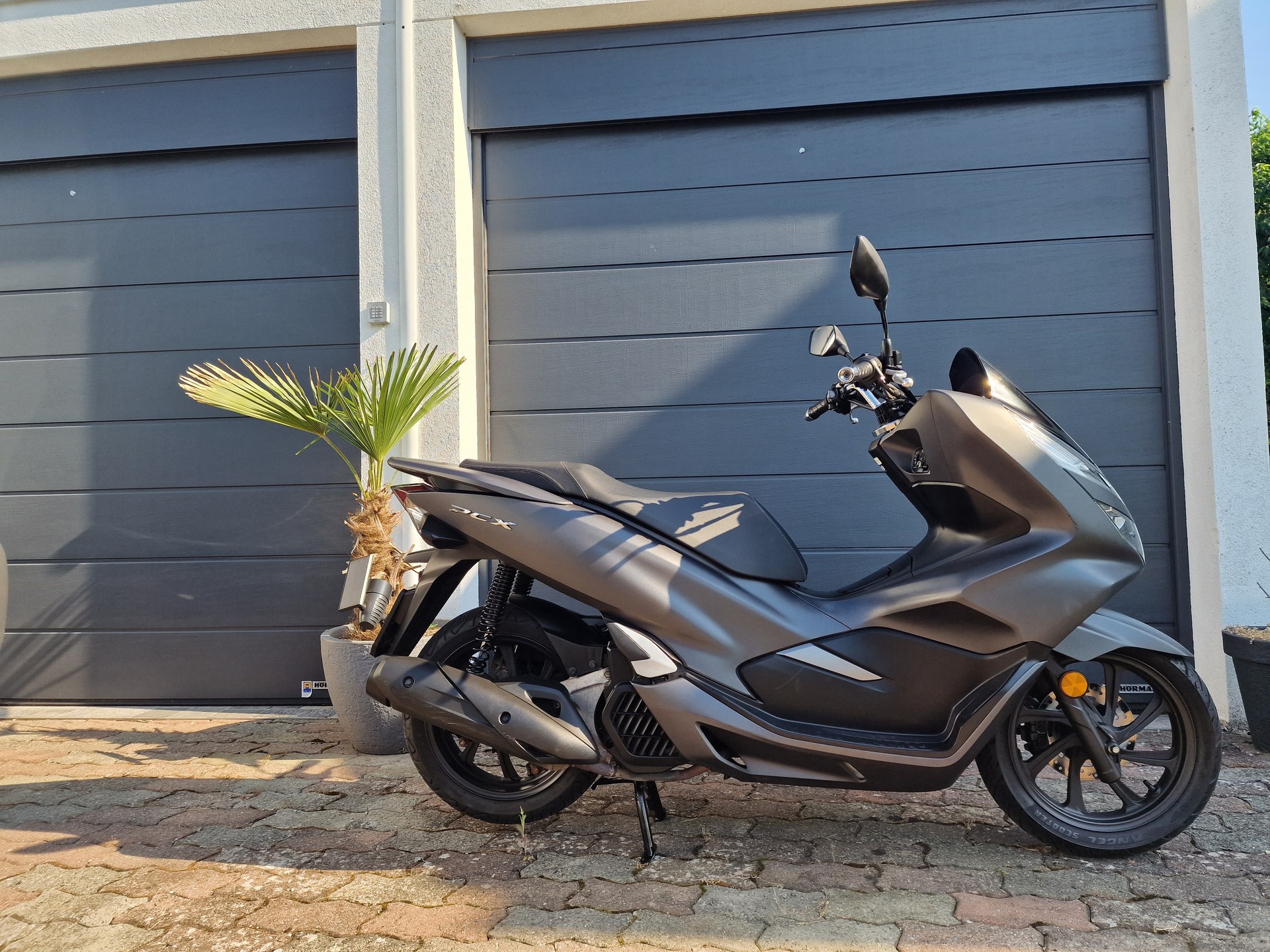HONDA PCX 125 i ABS-image-2