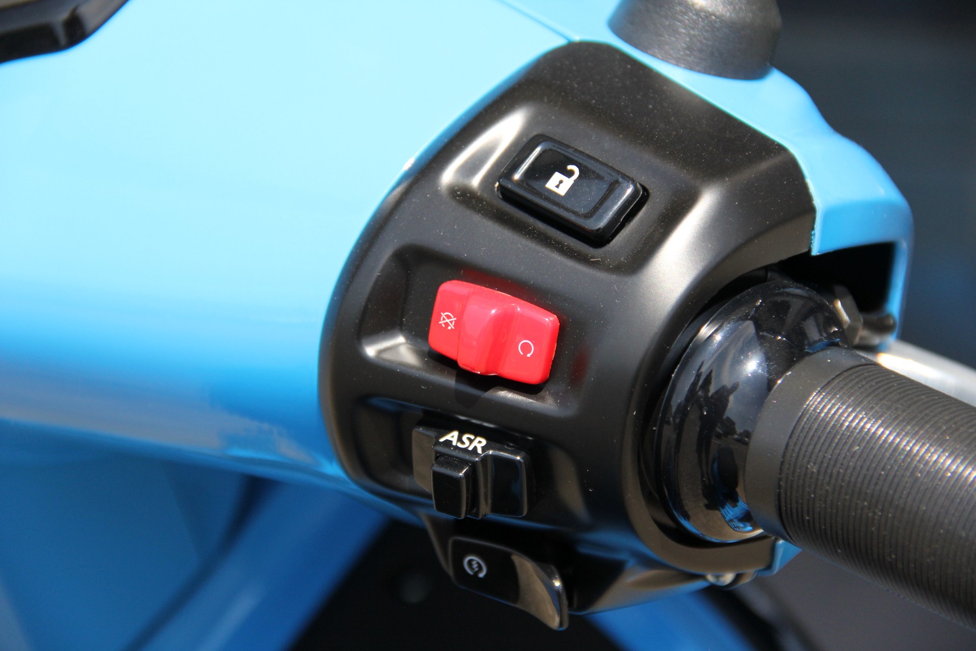 PIAGGIO Vespa GTS 310 Super Sport RST E5+-image-13