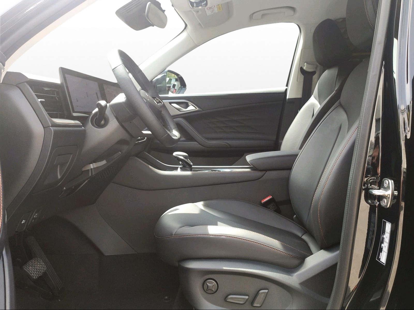 MG HS 1.5 Hybrid Luxury-image-7