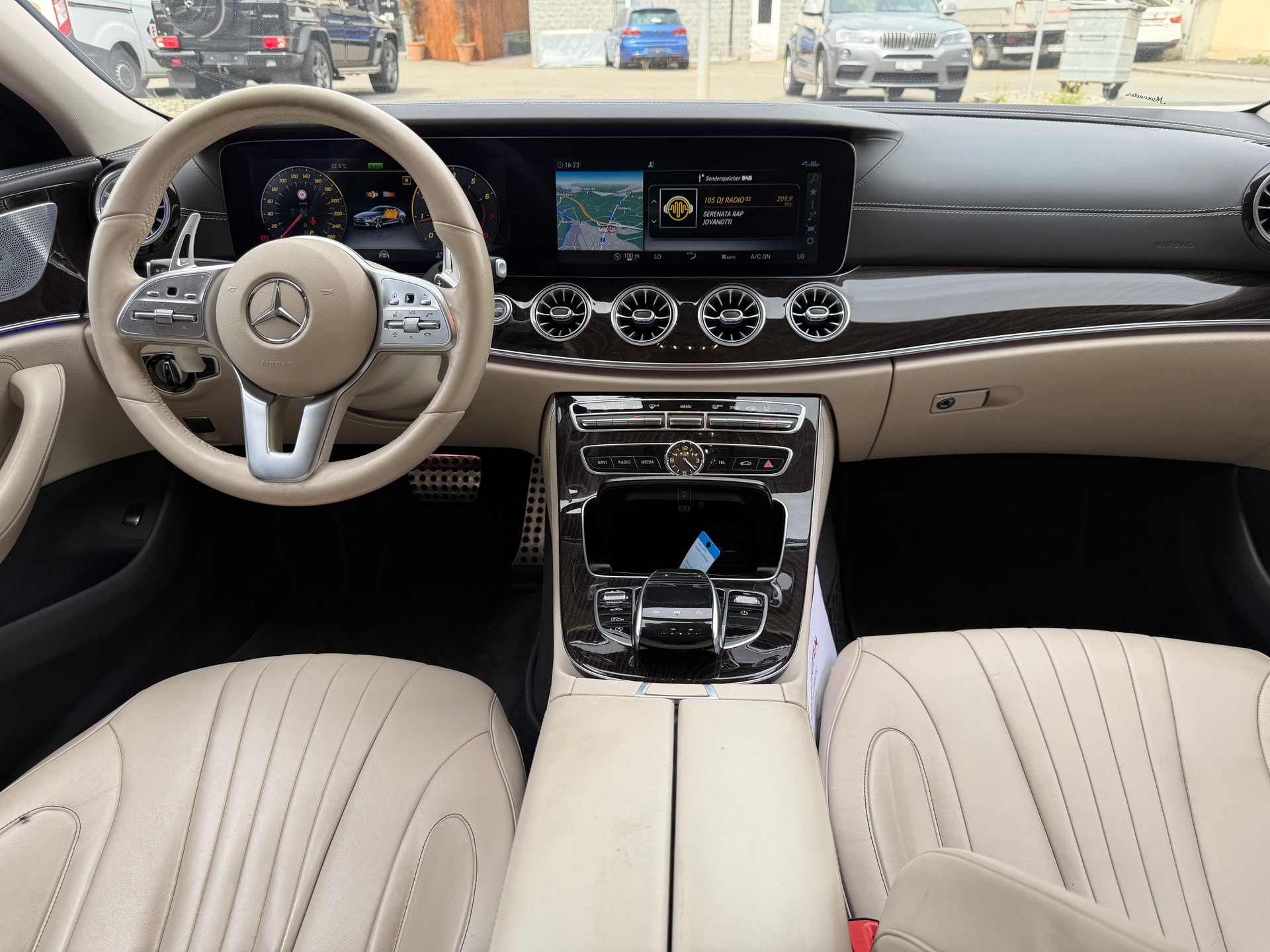 MERCEDES-BENZ CLS 450 AMG Line 4matic-image-2