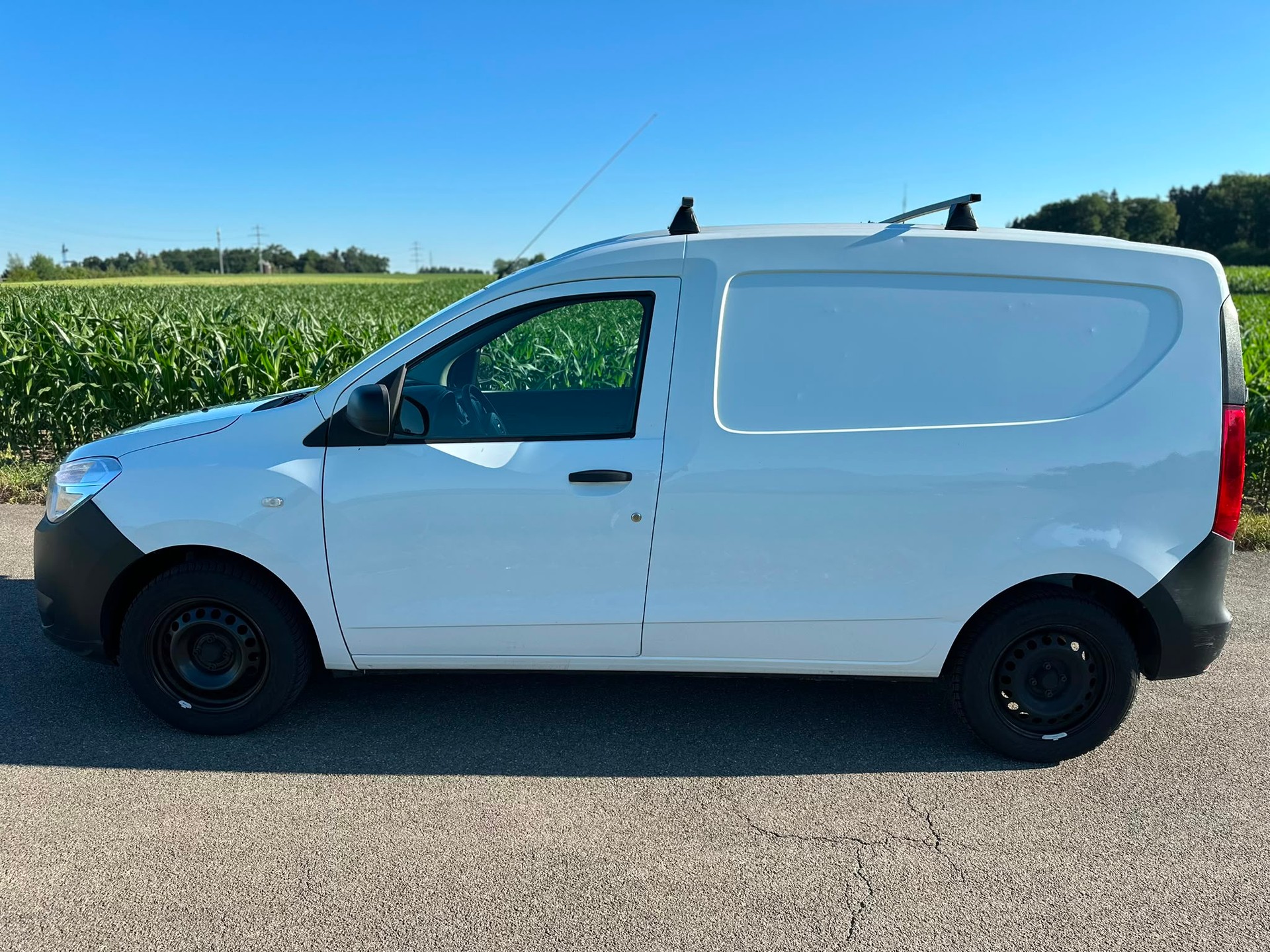 DACIA Dokker Van SCe 100 S&S Ambiance-image-8