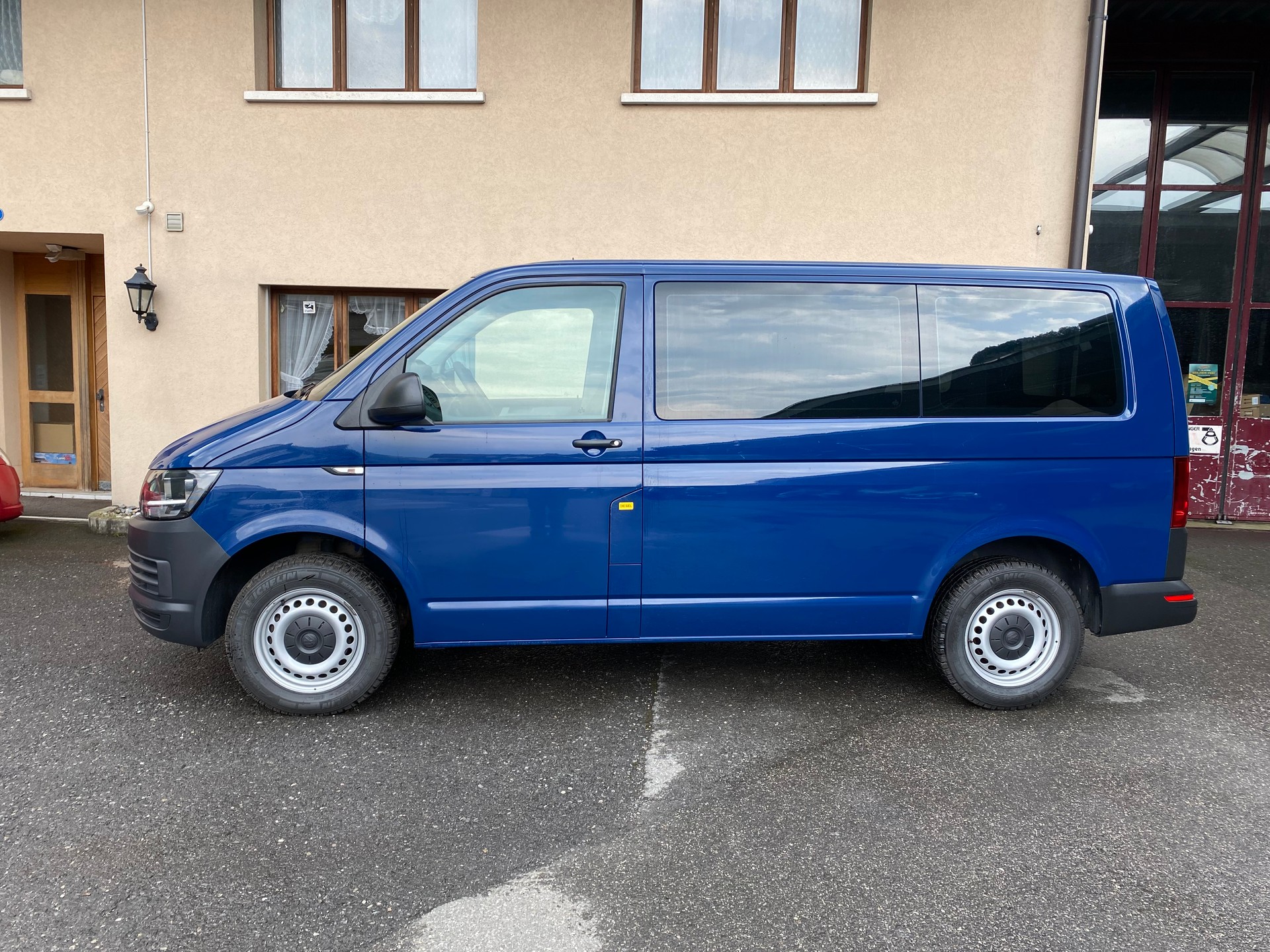 VW T6 2.0 TDI 4Motion-image-12