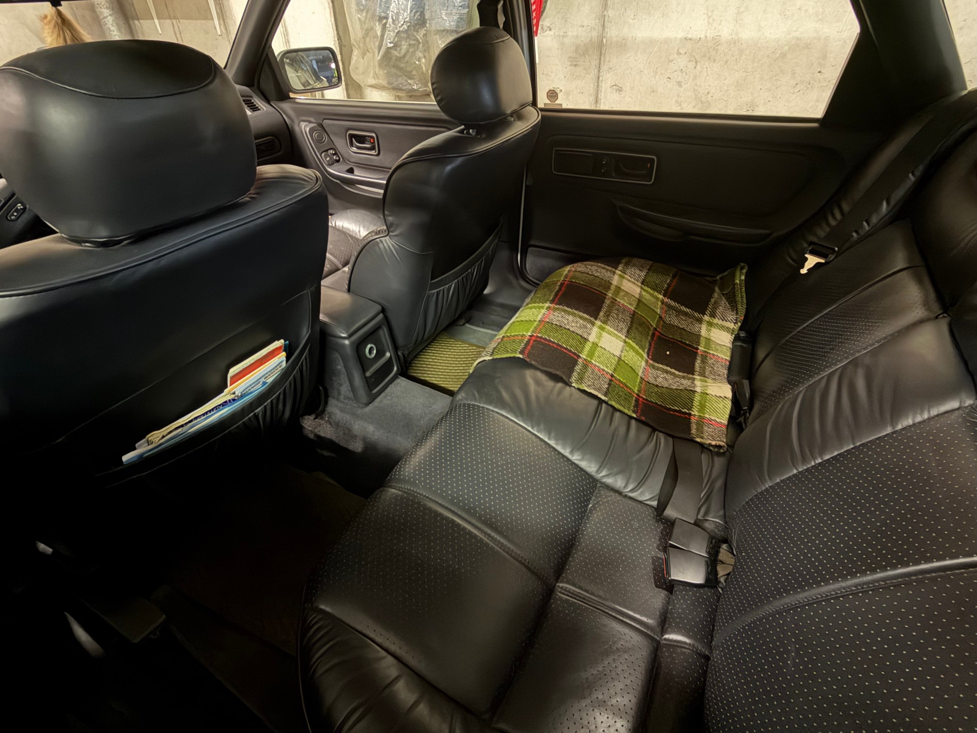FORD 2.9i 4x4 Executive-image-2