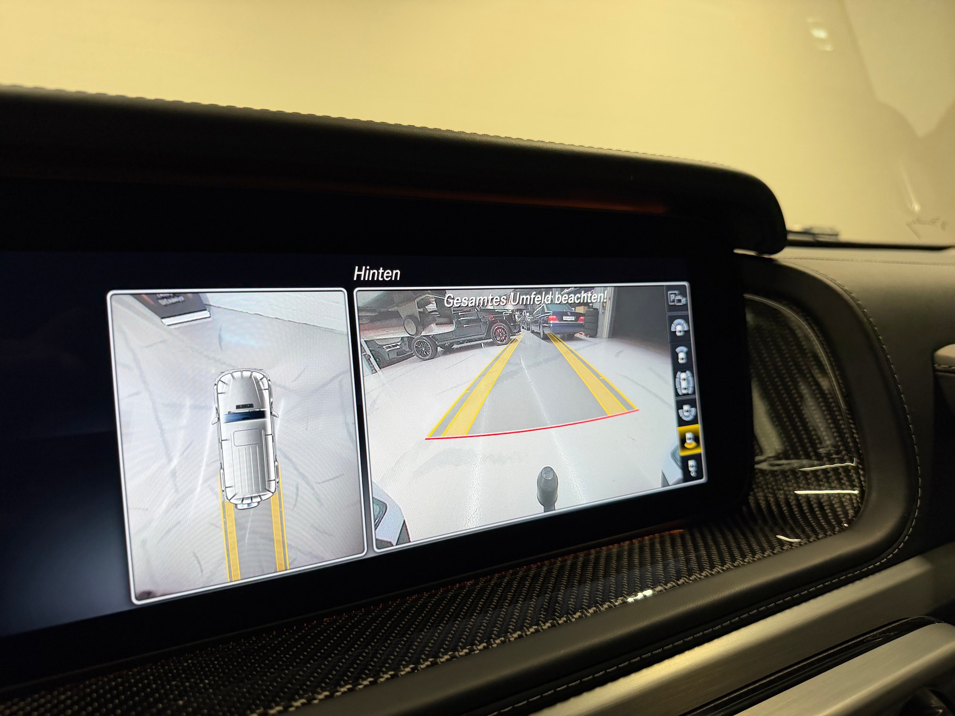 MERCEDES-BENZ G 400 d AMG Line *CH-Auto*Gratis Service*Exclusive Interieur*Top Ausstattung*Standheizung*Burmester*-image-24