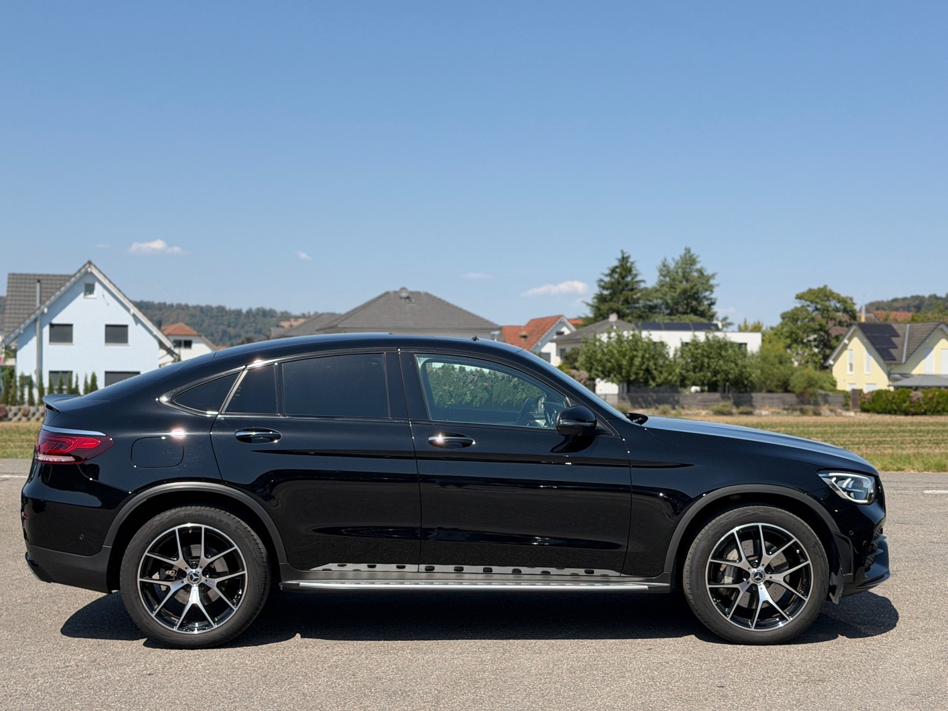 MERCEDES-BENZ GLC Coupé 200 AMG Line 4Matic 9G-Tronic-image-11