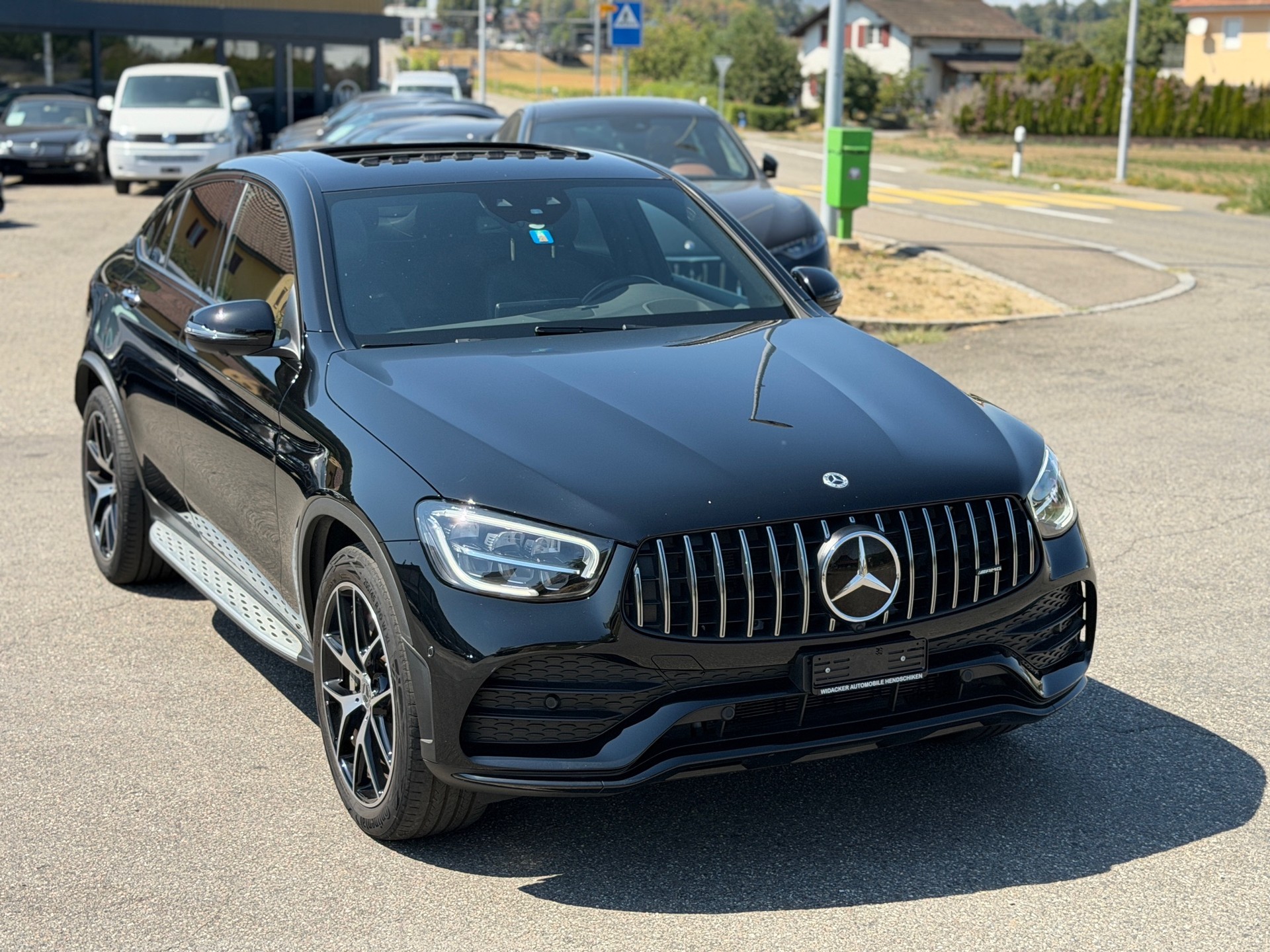 MERCEDES-BENZ GLC Coupé 200 AMG Line 4Matic 9G-Tronic-image-13