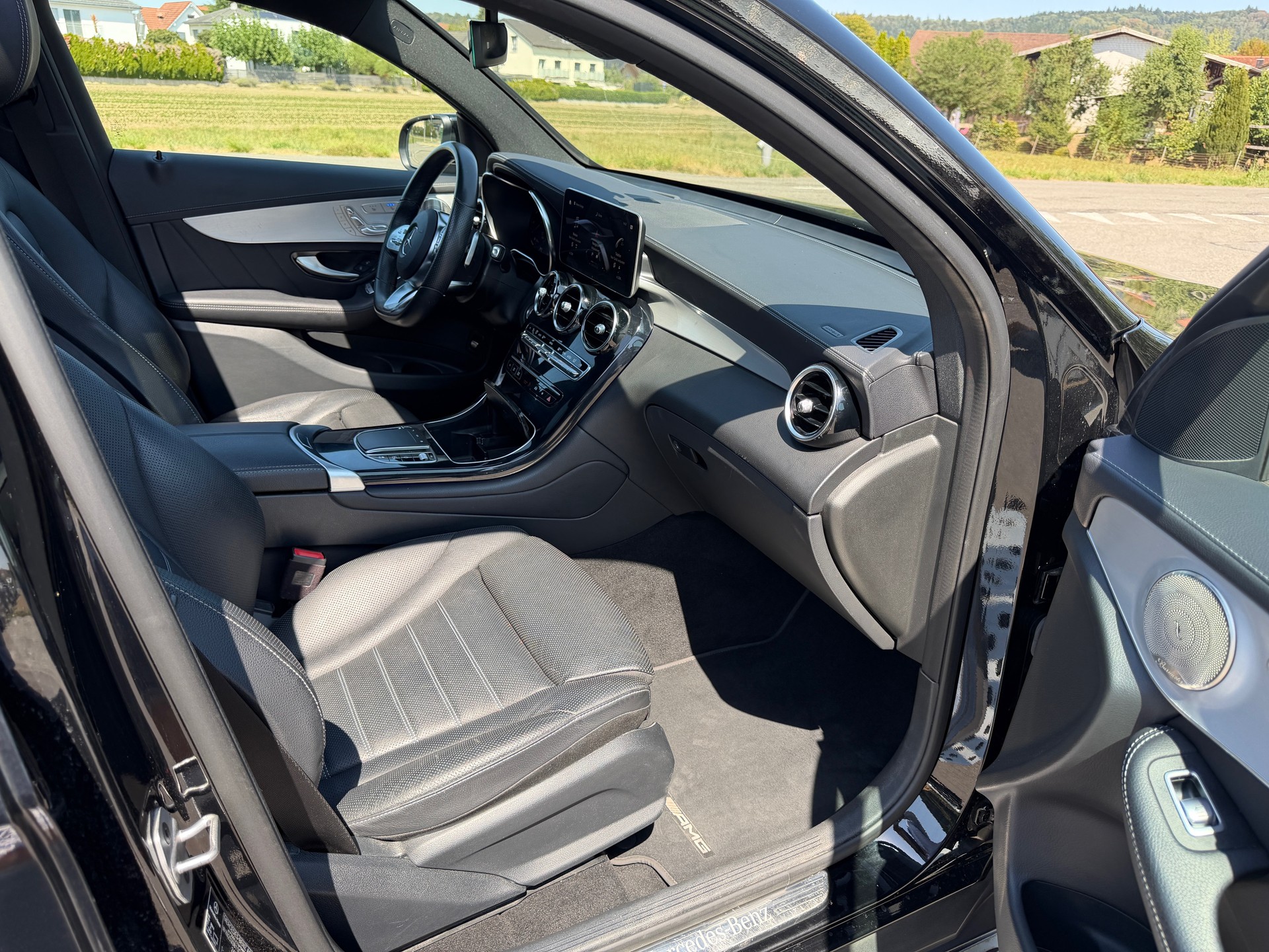 MERCEDES-BENZ GLC Coupé 200 AMG Line 4Matic 9G-Tronic-image-10