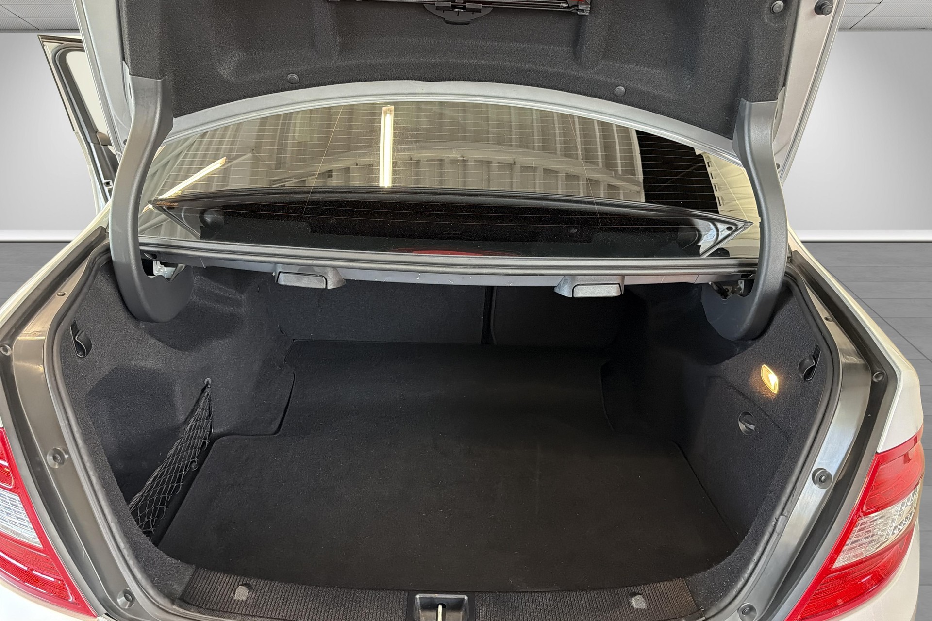 MERCEDES-BENZ C 300 (280) Avantgarde 4Matic 7G-Tronic-image-17