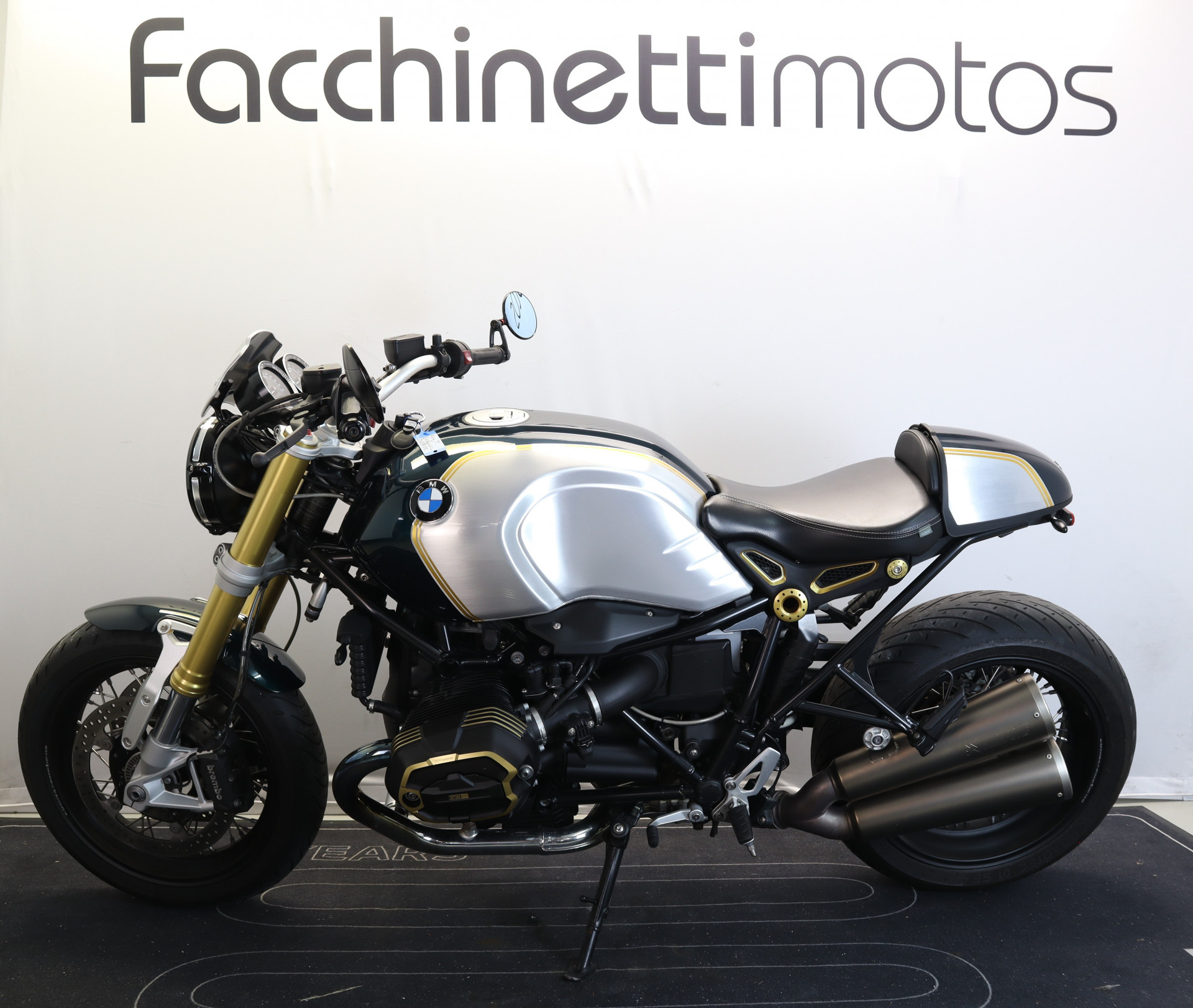 BMW R nineT-image-1