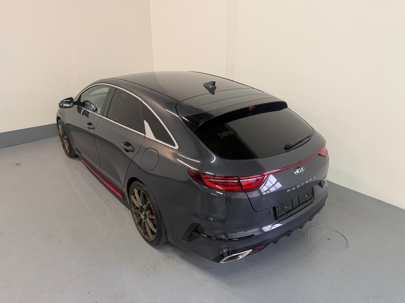 KIA ProCeed 1.6 T-GDi GT DCT-image-7