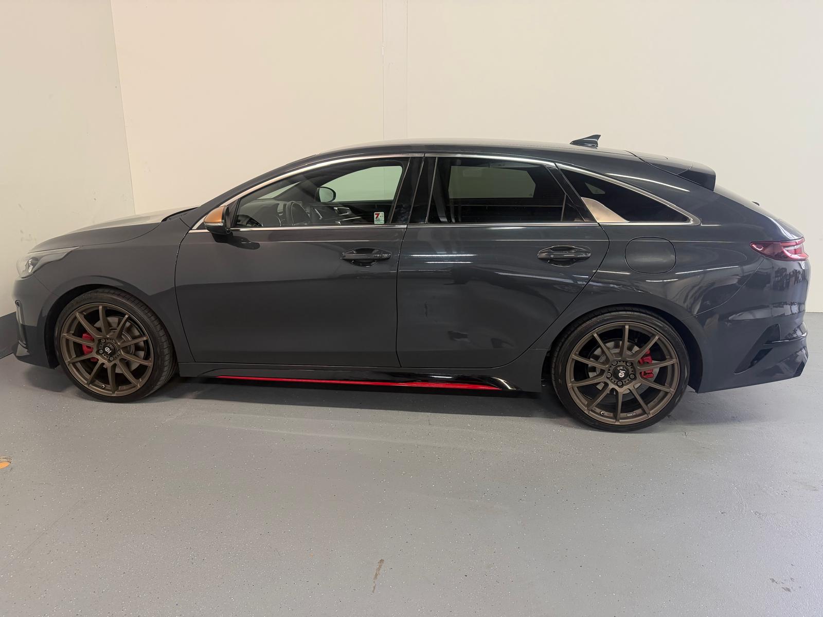 KIA ProCeed 1.6 T-GDi GT DCT-image-6