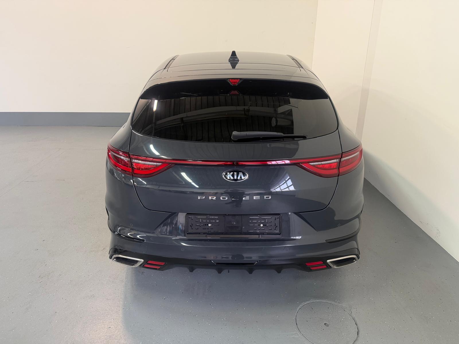 KIA ProCeed 1.6 T-GDi GT DCT-image-10
