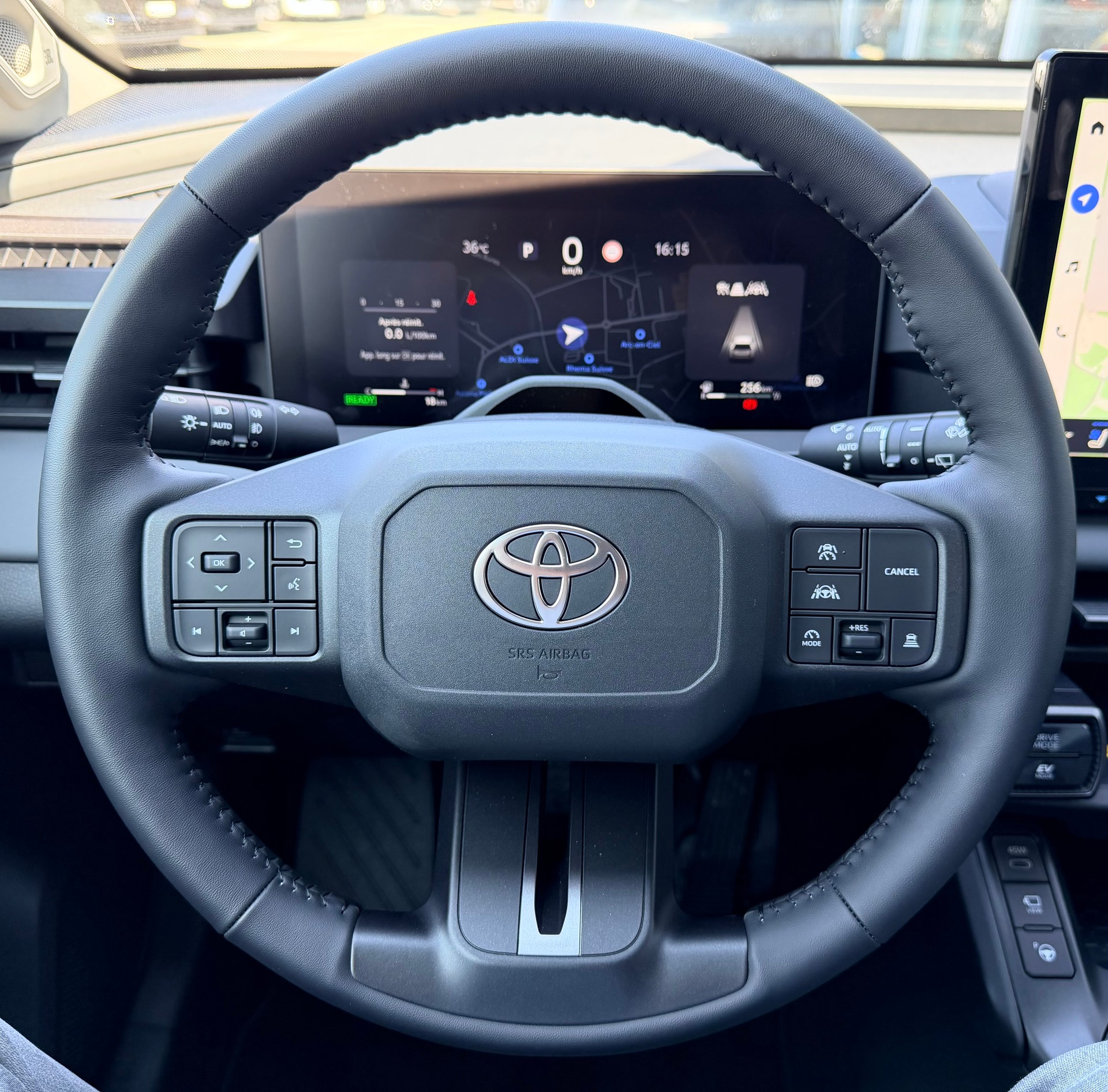TOYOTA RAV-4 2.5 HSD Premium e-CVT AWD-image-18