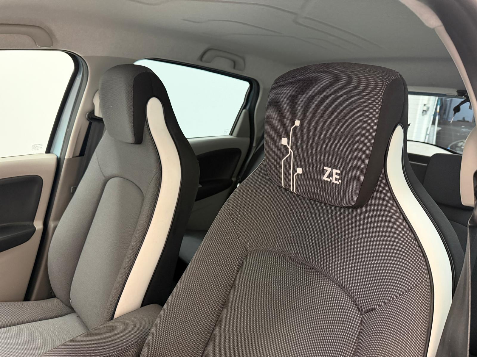 RENAULT Zoe Intens-image-13