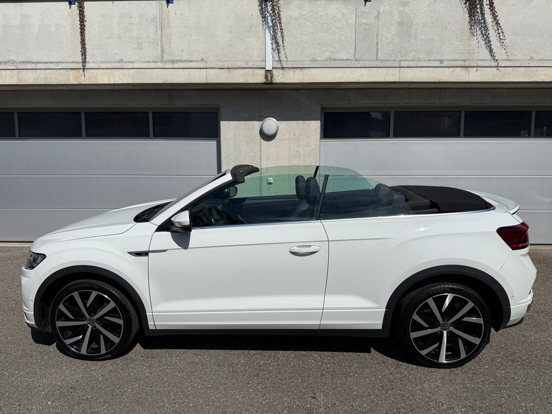 VW T-Roc Cabriolet 1.5 TSI R-LINE EVO Advance DSG-image-6