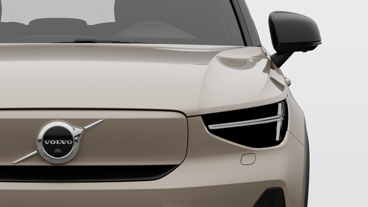 VOLVO EX40 Twin Performance Ultra AWD-image-6