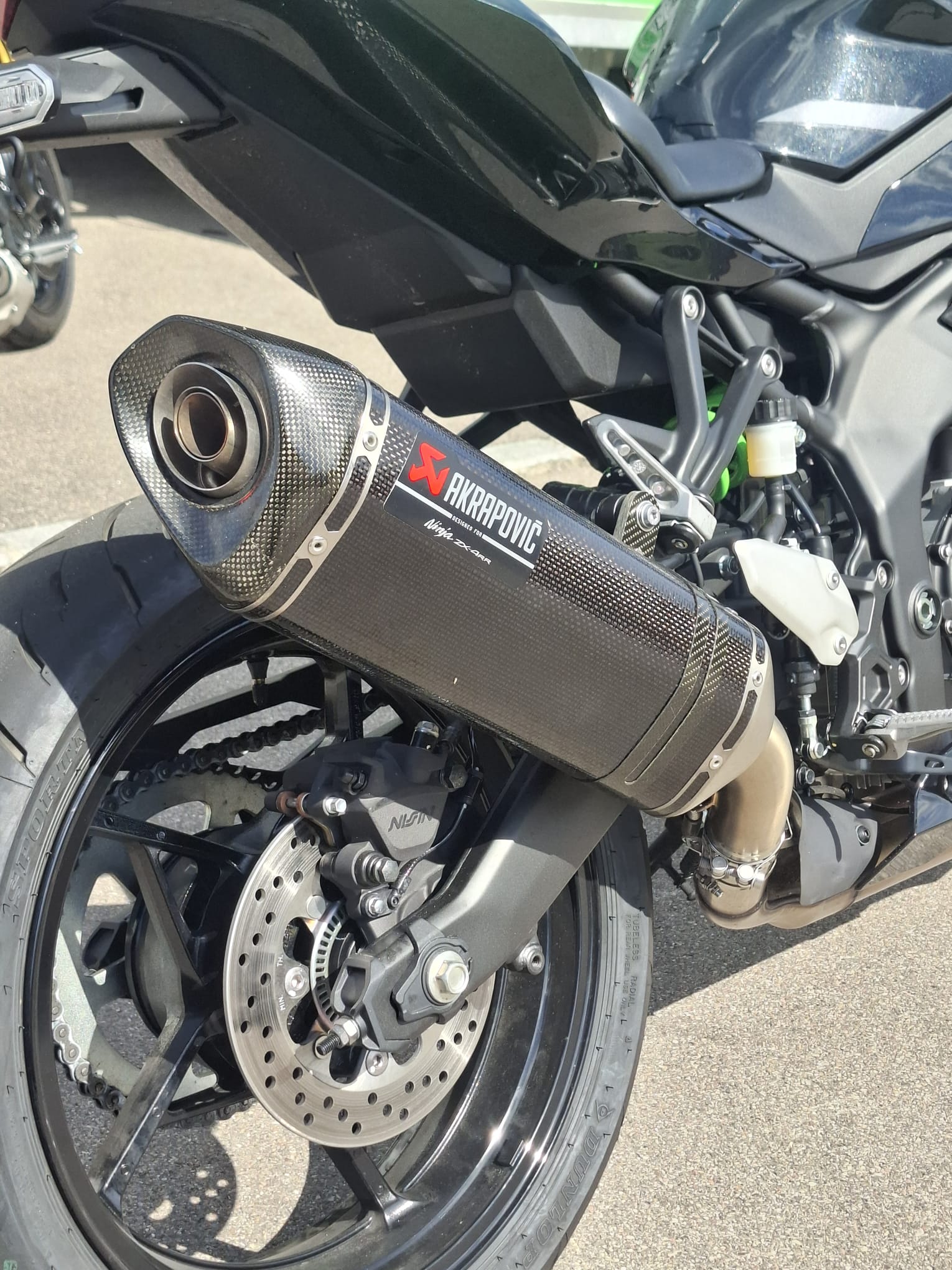 KAWASAKI NINJA ZX-4R-image-4