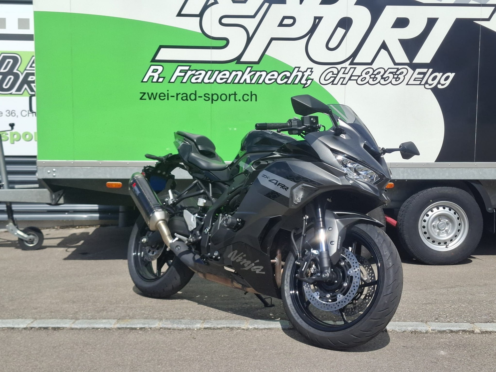 KAWASAKI NINJA ZX-4R-image-0