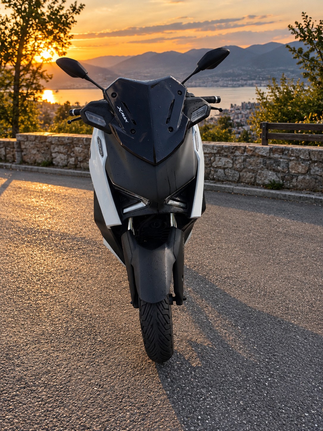 YAMAHA X-MAX-image-4