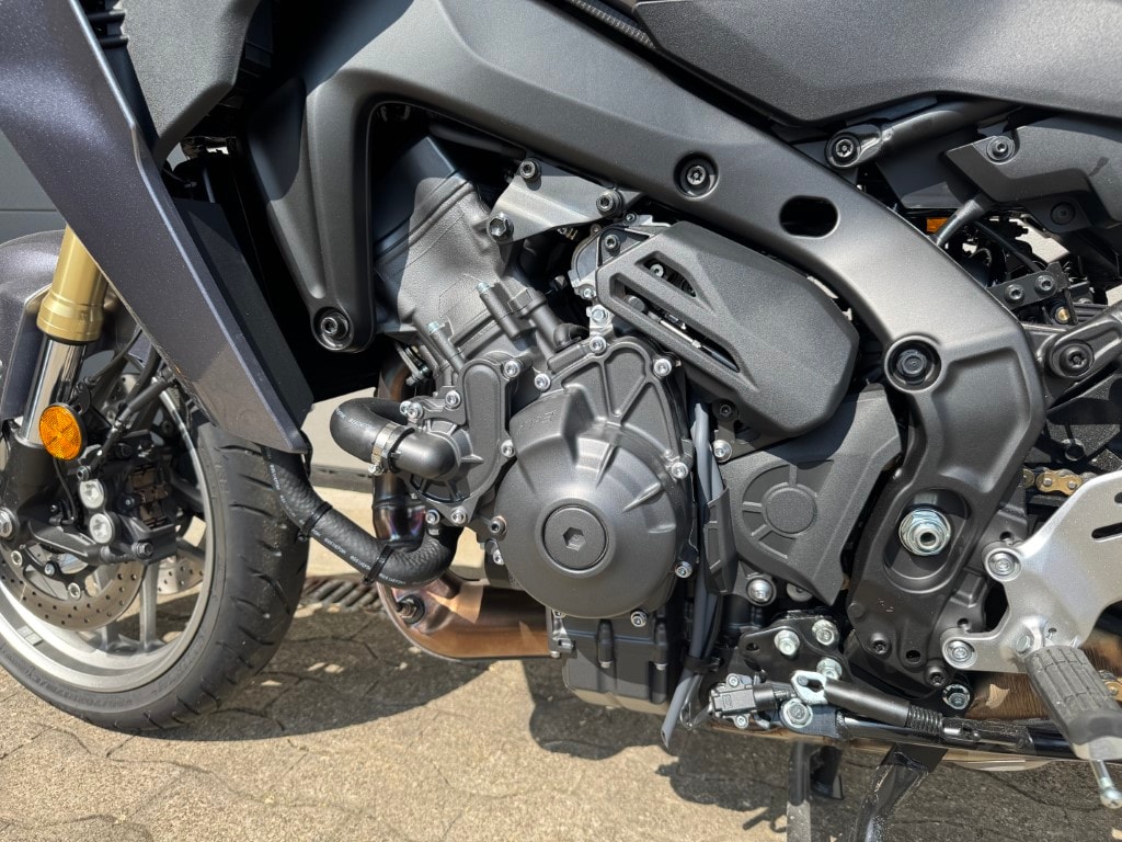 YAMAHA Tracer 9 GT+ Y-AMT-image-6