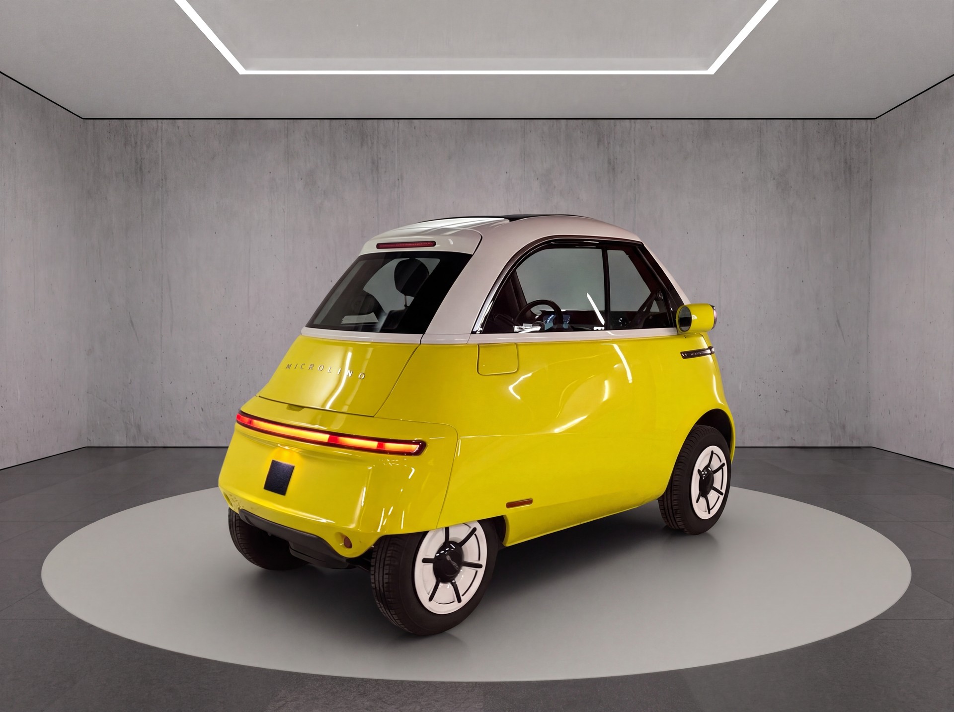 MICRO Microlino 15 kWh Long Range-showroom-element-3