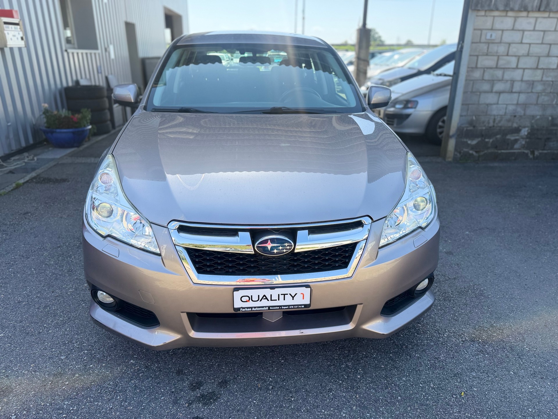 SUBARU Legacy 2.5i Swiss AWD Lineartronic