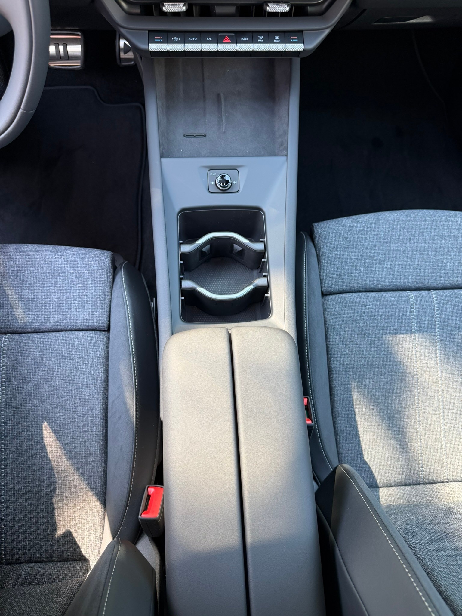 VW ID.3 Neo 79 kWh 231 PS Style-image-25