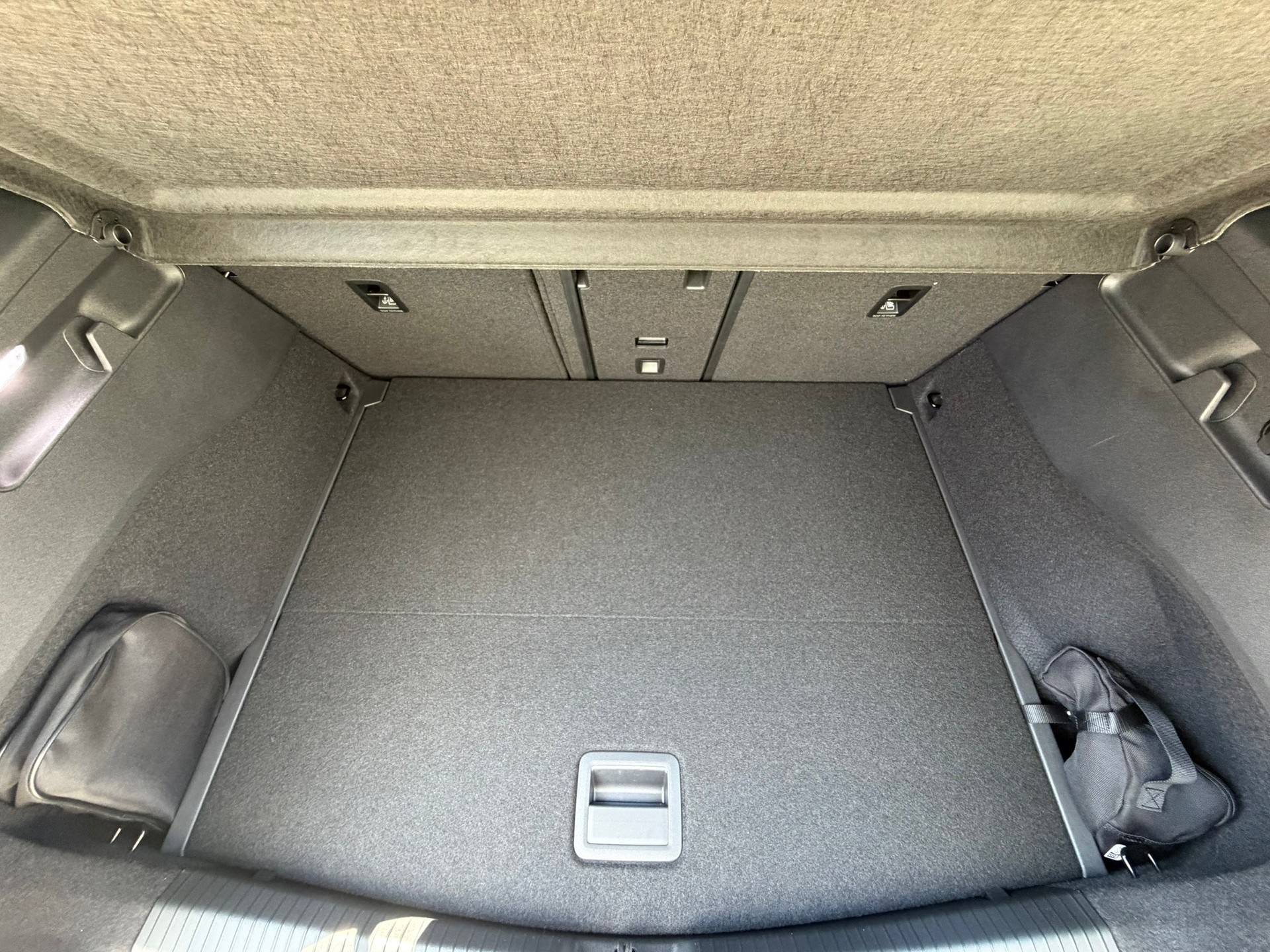 VW ID.3 Neo 79 kWh 231 PS Style-image-30