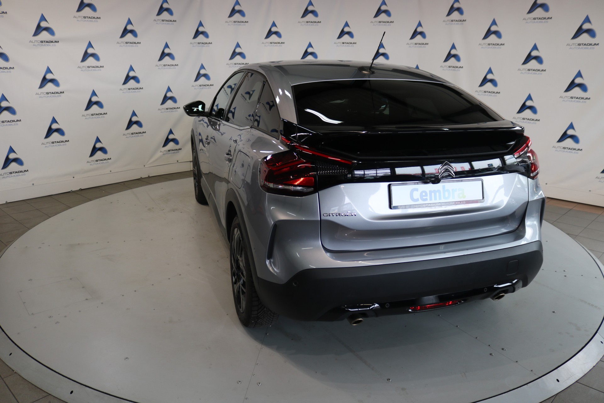 CITROEN C4 1.2 Pure Tech Shine EAT8-image-17