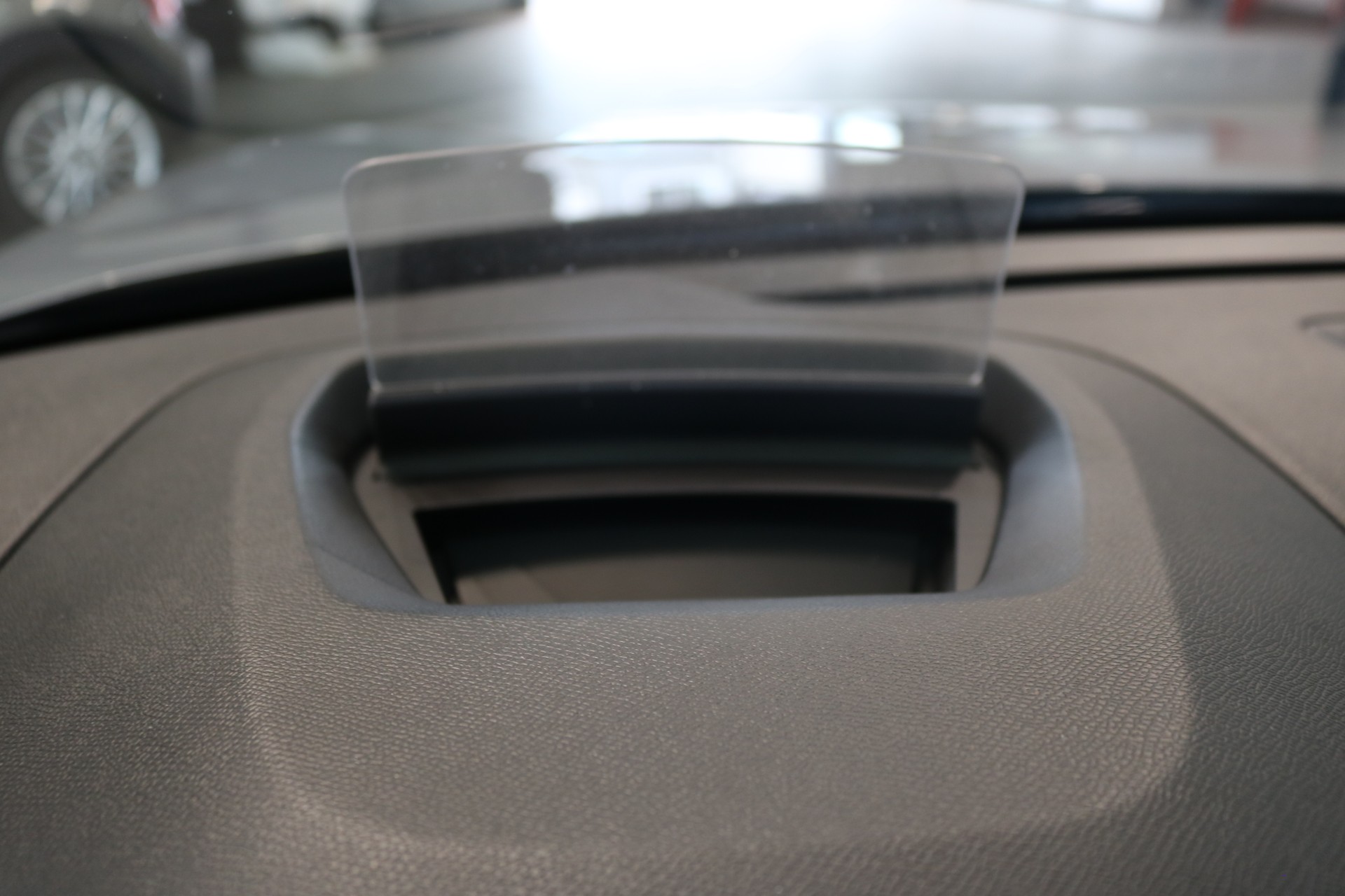 CITROEN C4 1.2 Pure Tech Shine EAT8-image-36