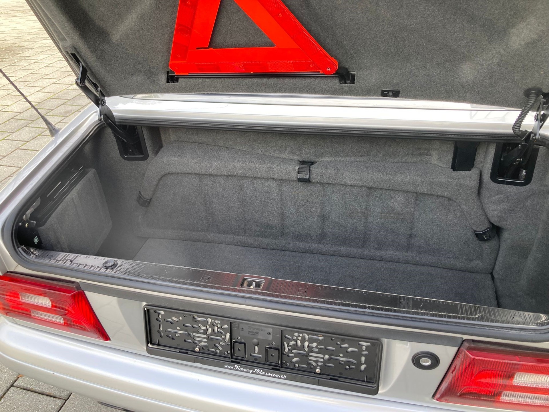 MERCEDES-BENZ SL 500 Automatic-image-19
