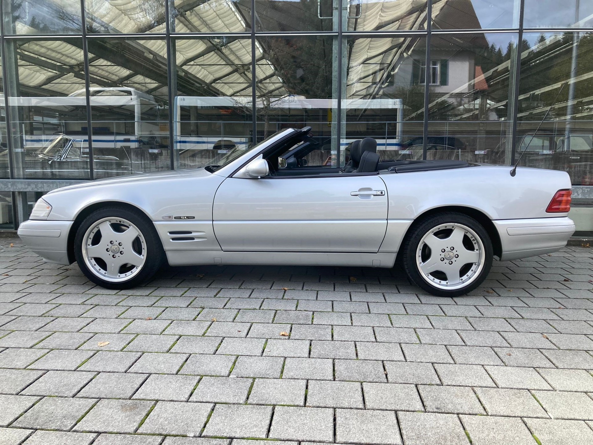 MERCEDES-BENZ SL 500 Automatic-image-4